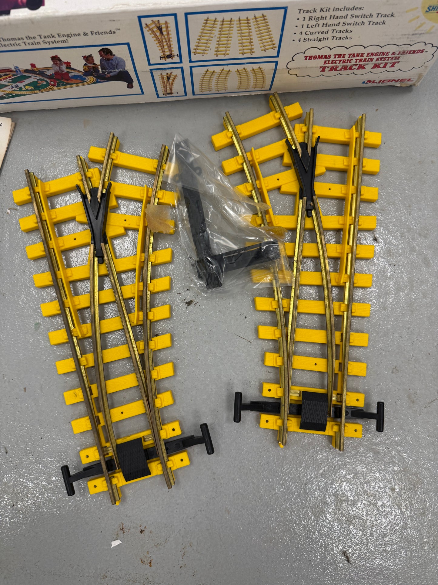 Lionel Thomas the Tank Engine Electric Train Track Kit