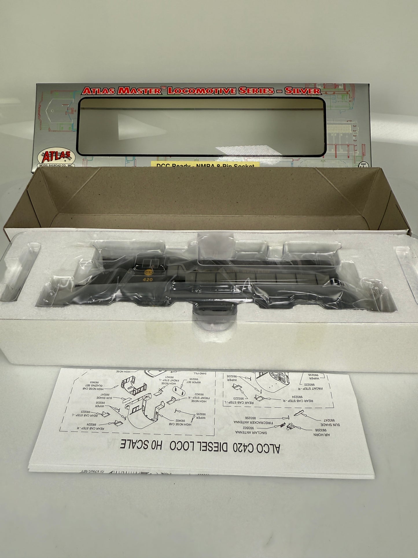 Atlas Silver 10000 550 HO C420 Norfolk Western - Road 420 Locomotive