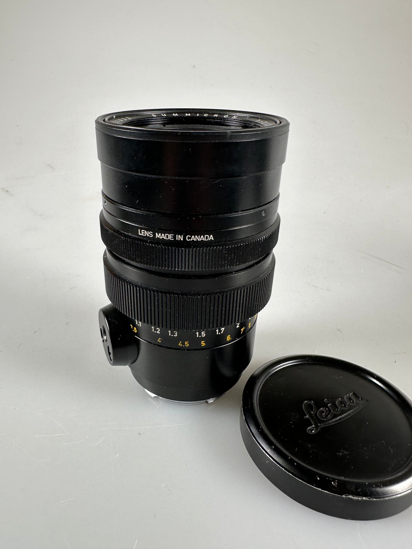 Leica Leitz Summicron M 90mm F2 Black Lens