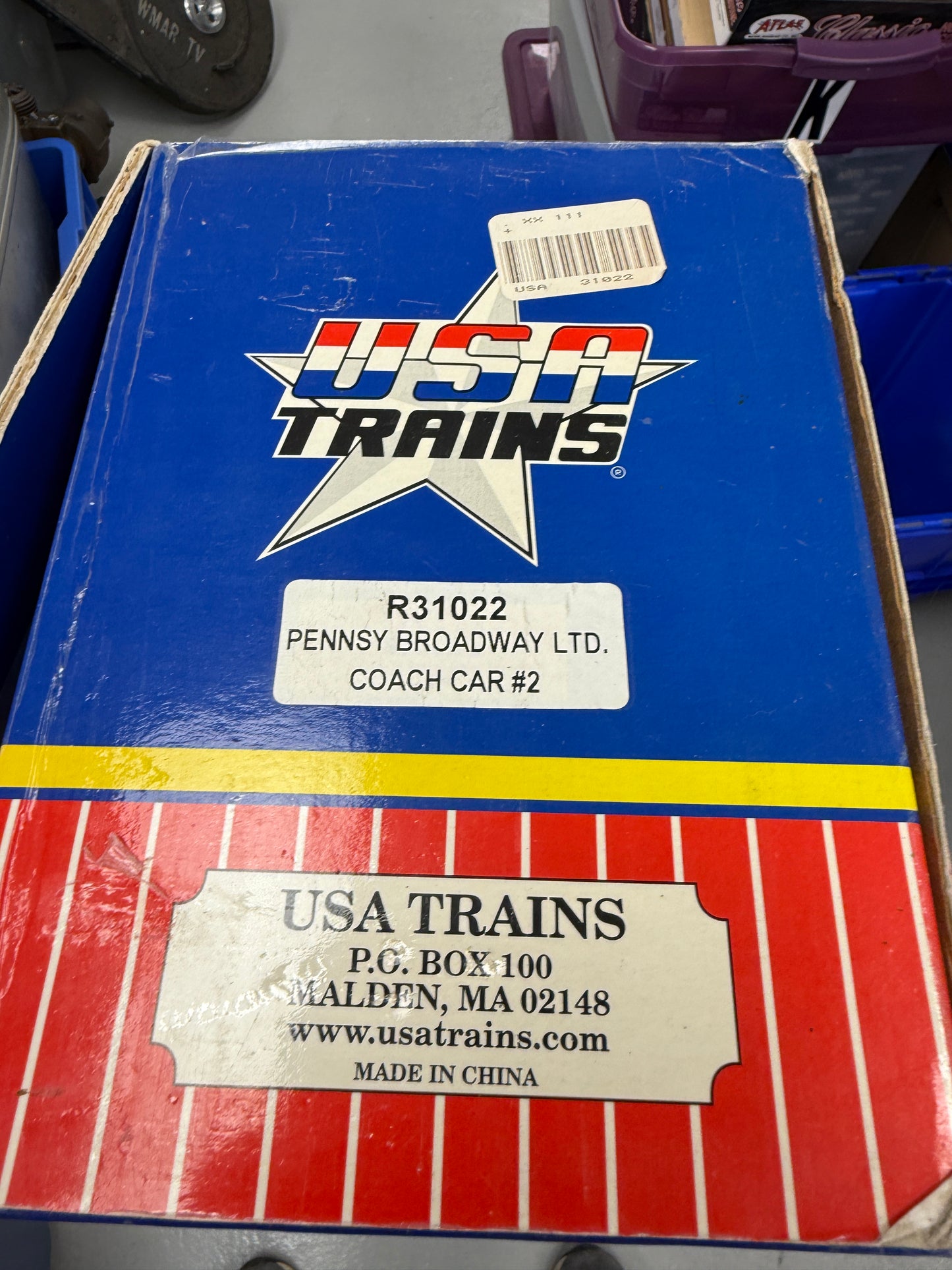 USA Trains R31022 Corrugated Aluminum Passenger Car Pennsylvania CoachG scale