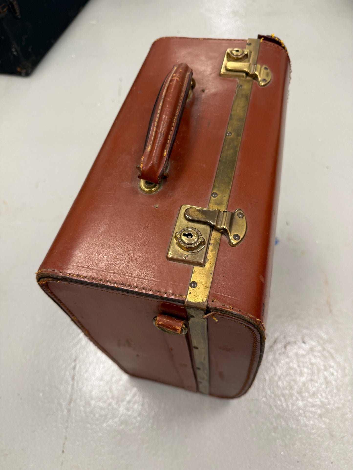 ORIGINAL LEATHER CASE FROM PAILLARD BOLEX H16 SWISS MADE CINE MOVIE CAMERA