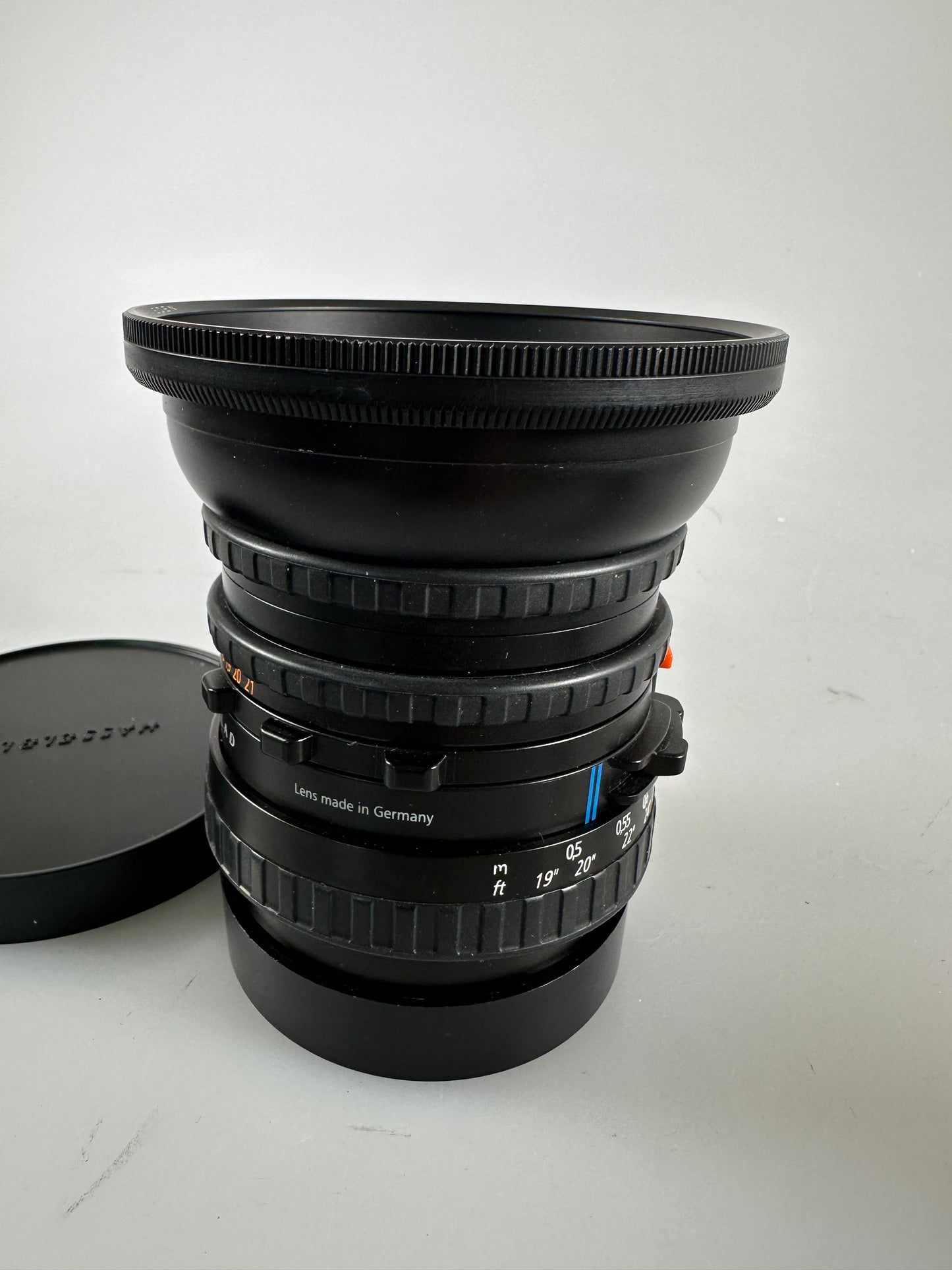 Hasselblad Distagon T* 40mm f4 CFE FLE Lens