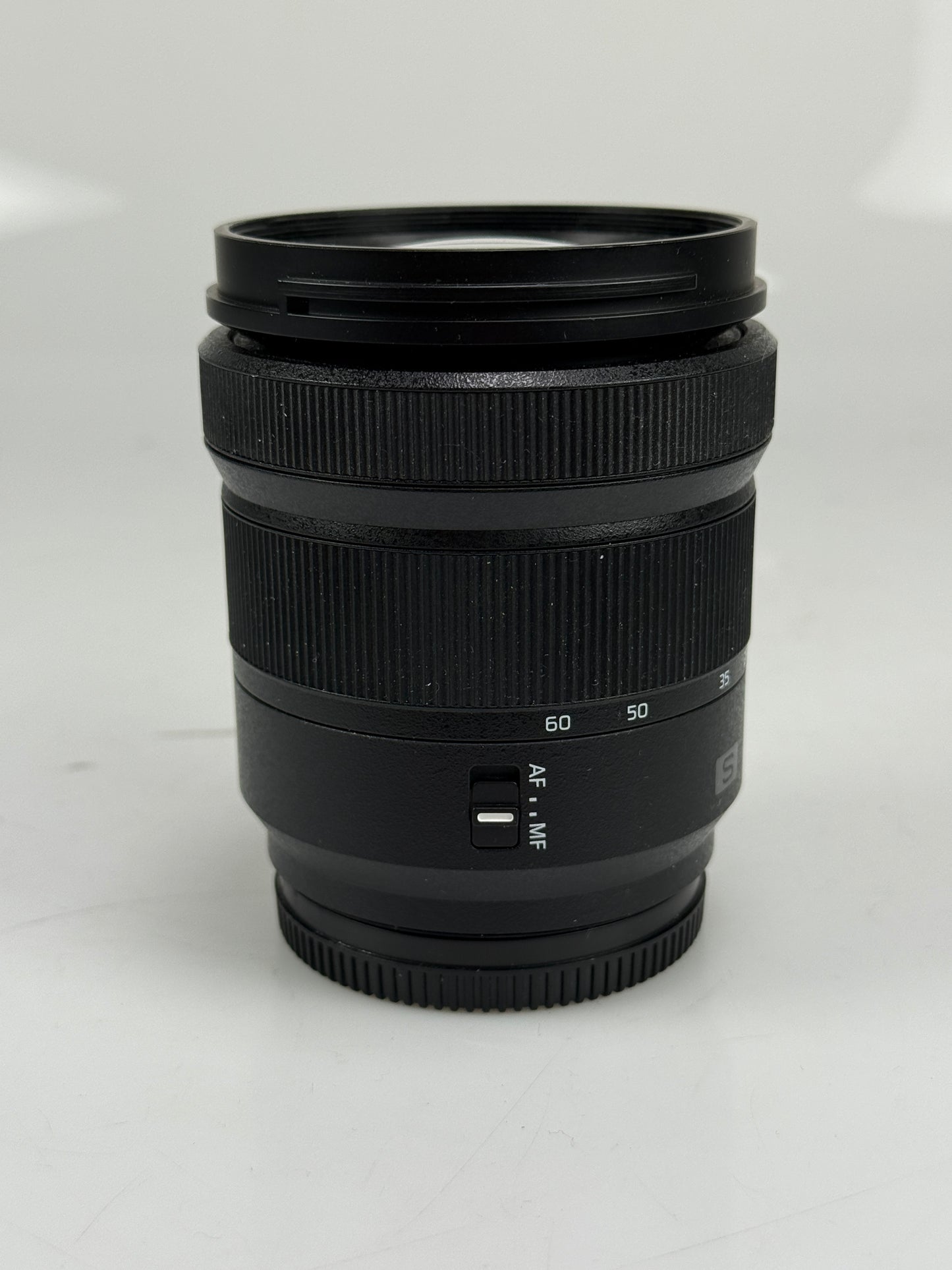 Panasonic Lumix S 20-60mm f3.5-5.6 Lens L-Mount S-R2060