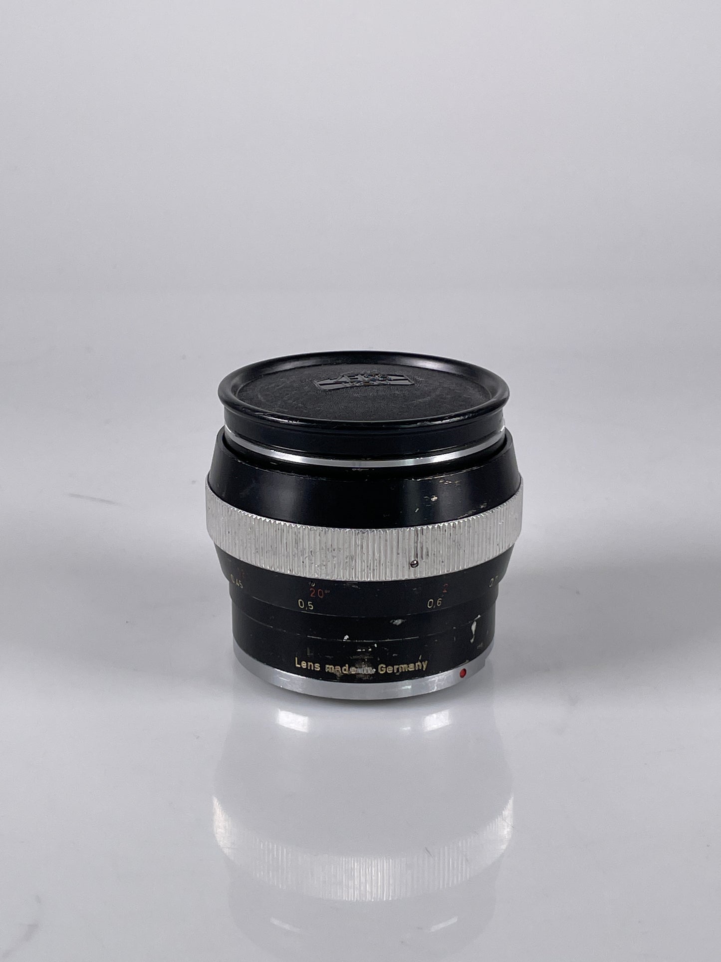 Carl Zeiss Planar 55mm f1.4 MF Lens For contarex black