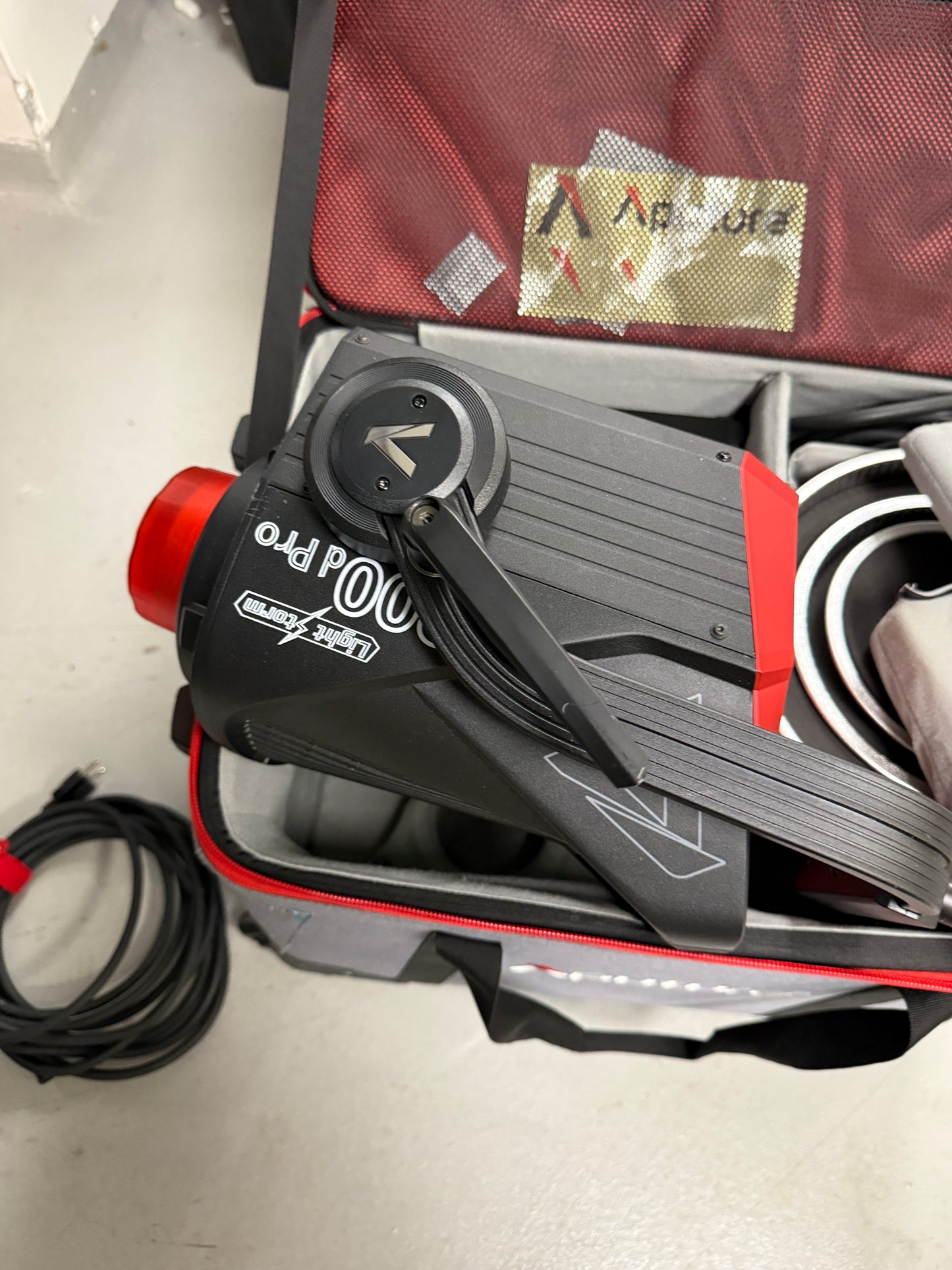 Aputure LS 1200d Pro Daylight LED Lightstorm Monolight