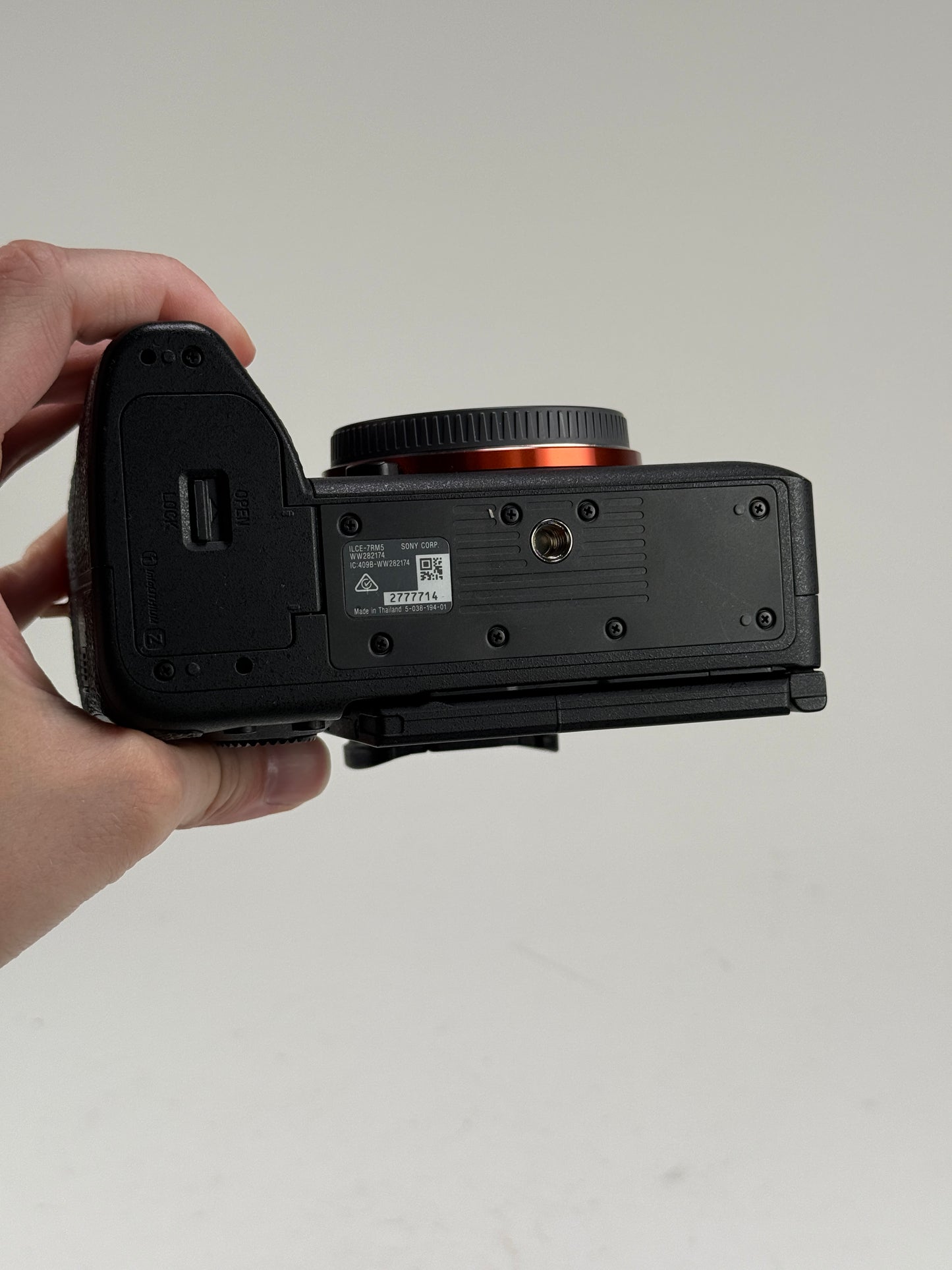Sony a7R V 61MP Mirrorless Digital Camera - Black (Body Only) (Copy)
