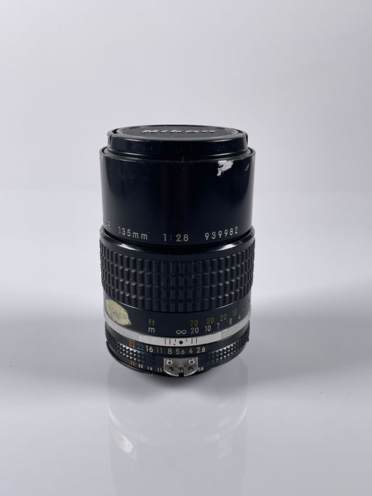 Nikon Nikkor Ais 135mm f2.8 Prime Telephoto Lens