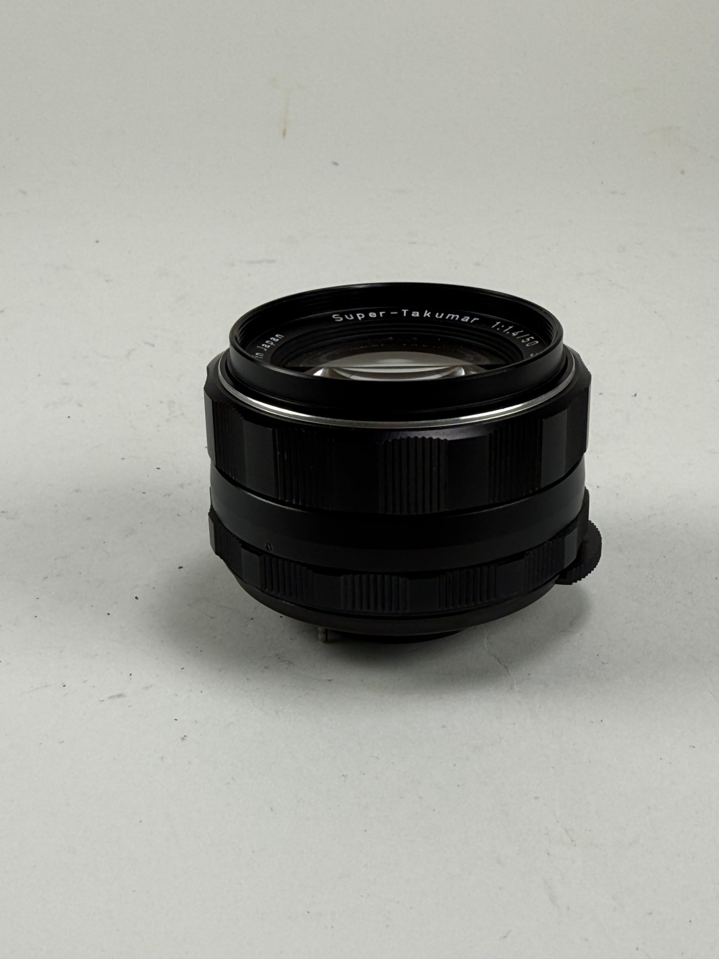 ASAHI PENTAX SUPER TAKUMAR 50mm F1.4 M42 lens
