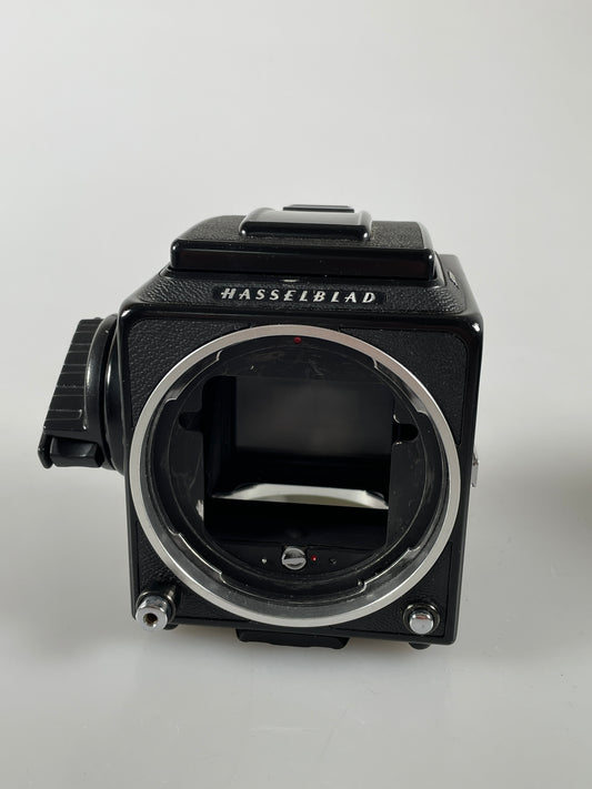 Hasselblad 501CM Medium Format Film Camera Body Black, wlf waist level, acute matte focusing screen
