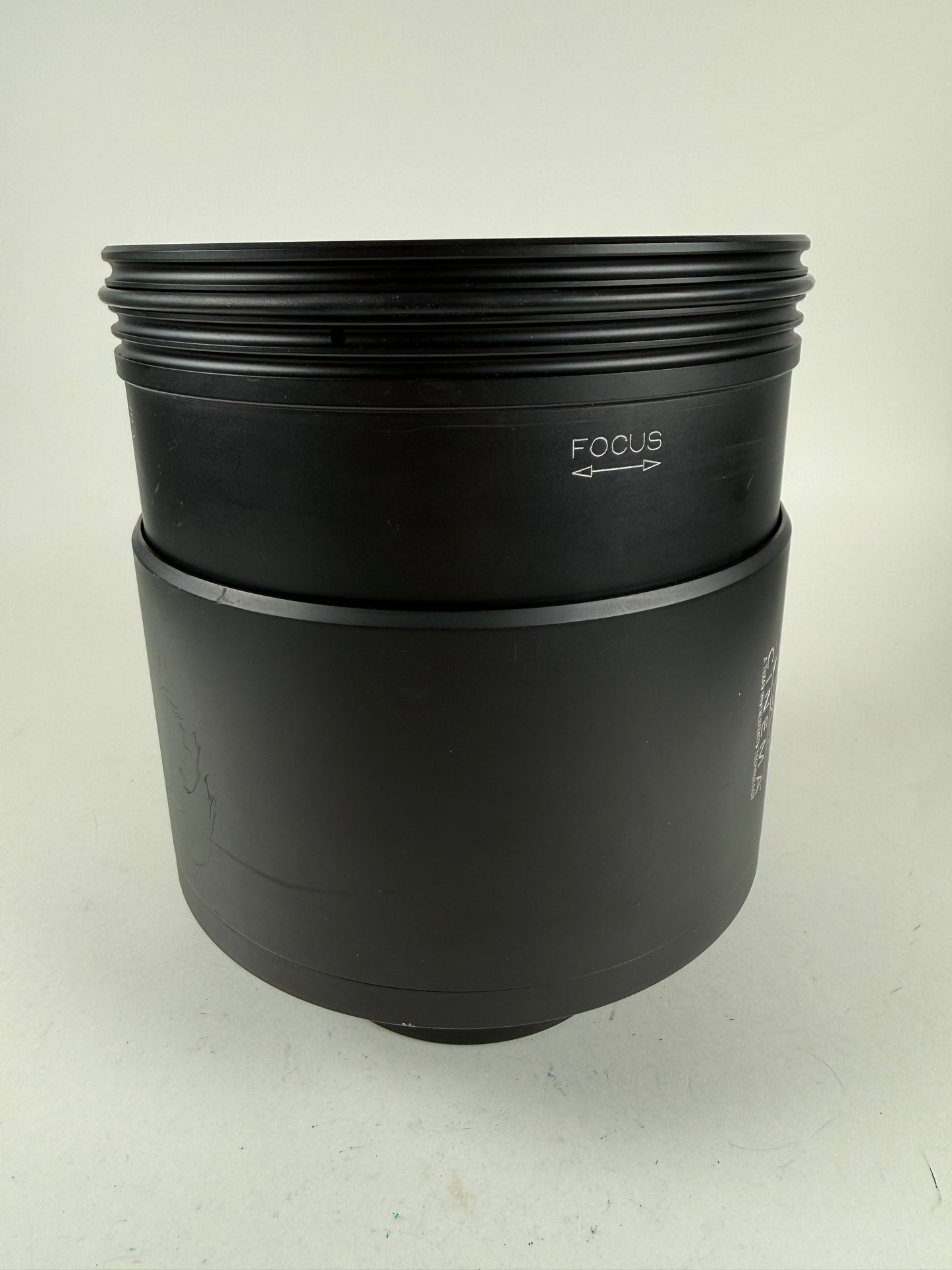 ISCO 1.9X Anamorphic Lens Super - Widescreen Attachment DLP Cinema