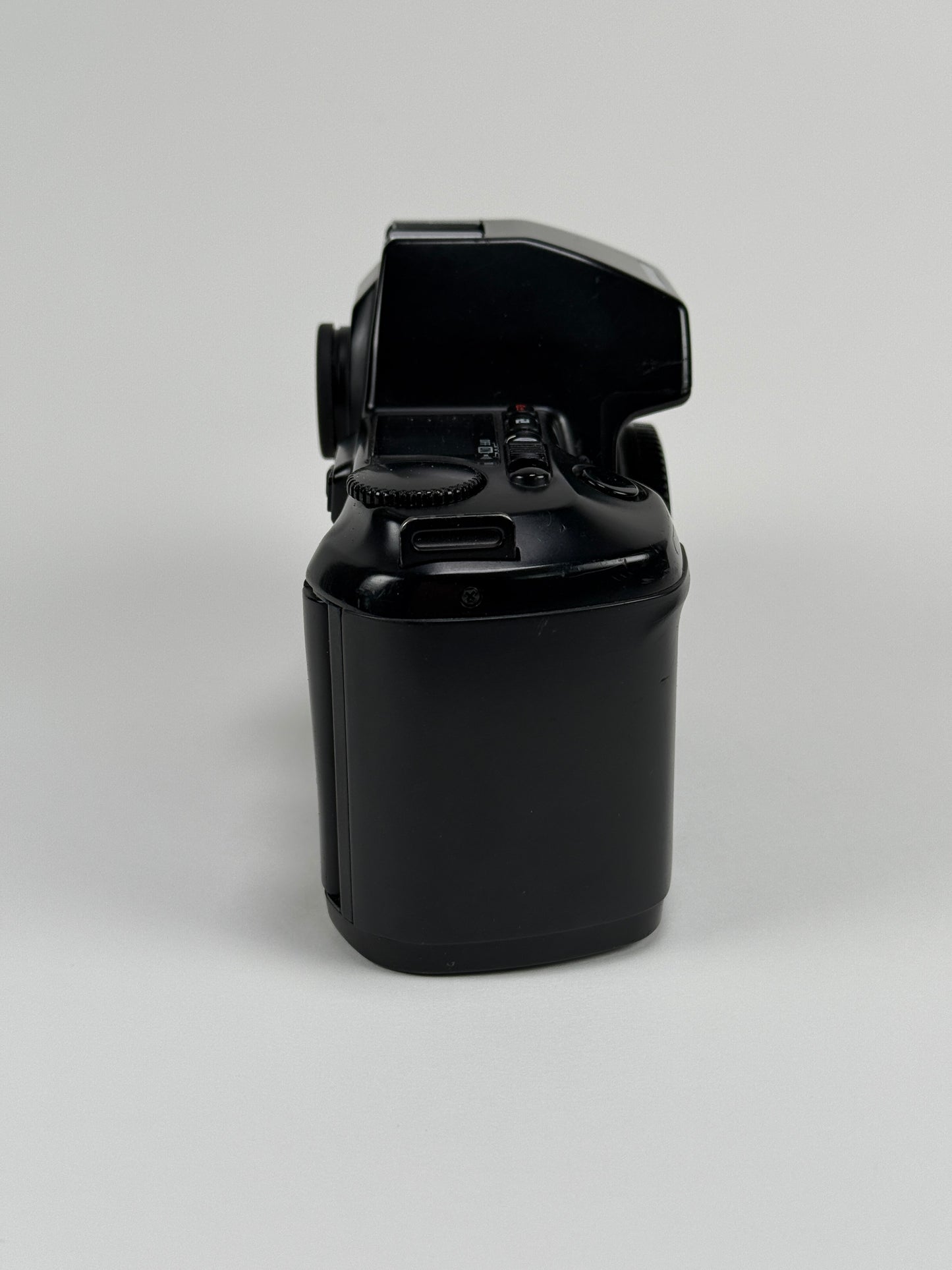 Nikon N8008s AF SLR 35mm Film Camera Body