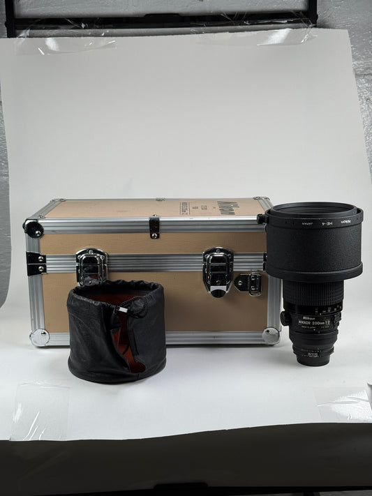 Nikon 200mm f2 Nikkor ED AIS Manual Focus Lens
