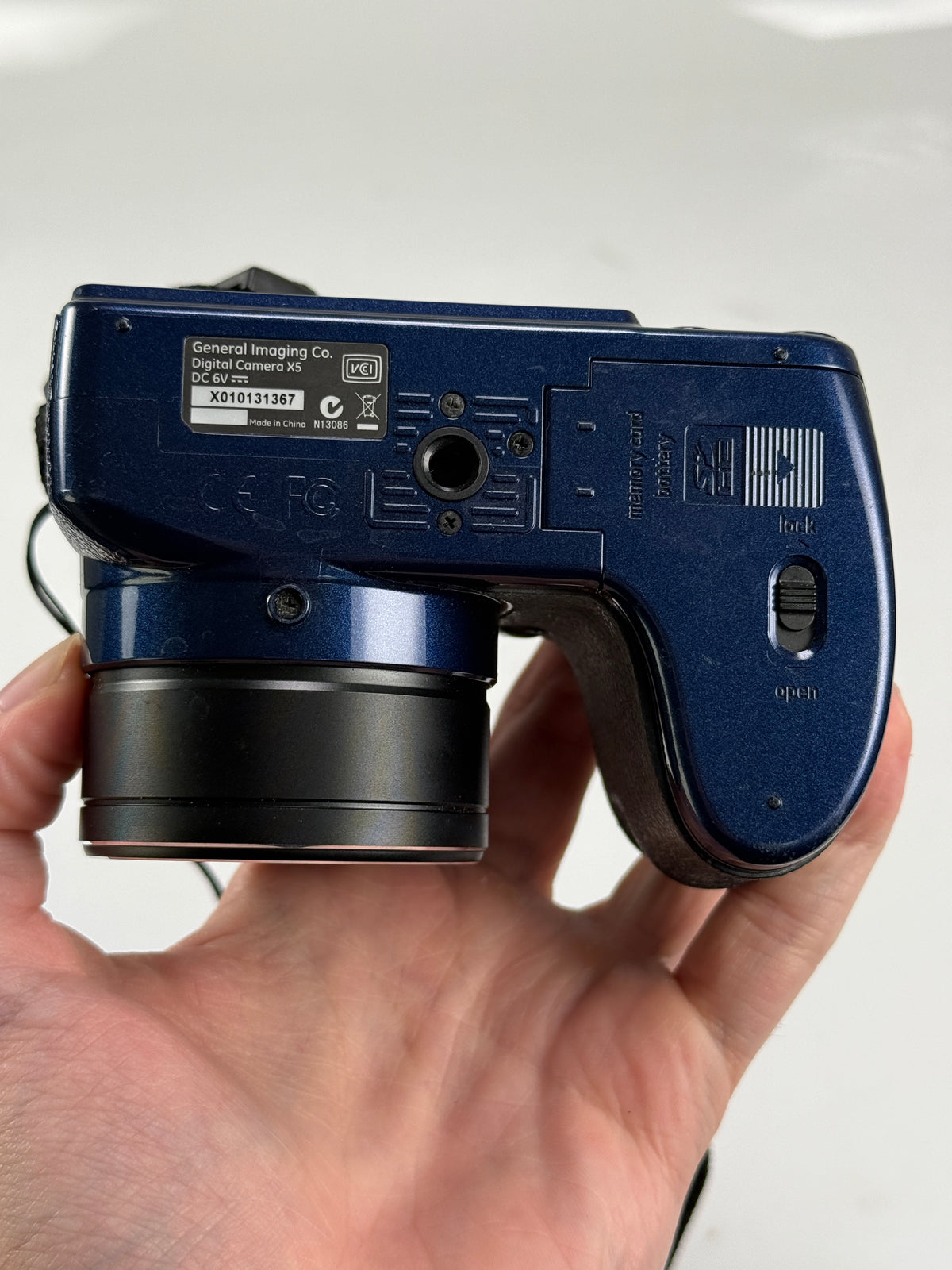 GE Power Pro Series X5 Digital Camera  14.1MP blue