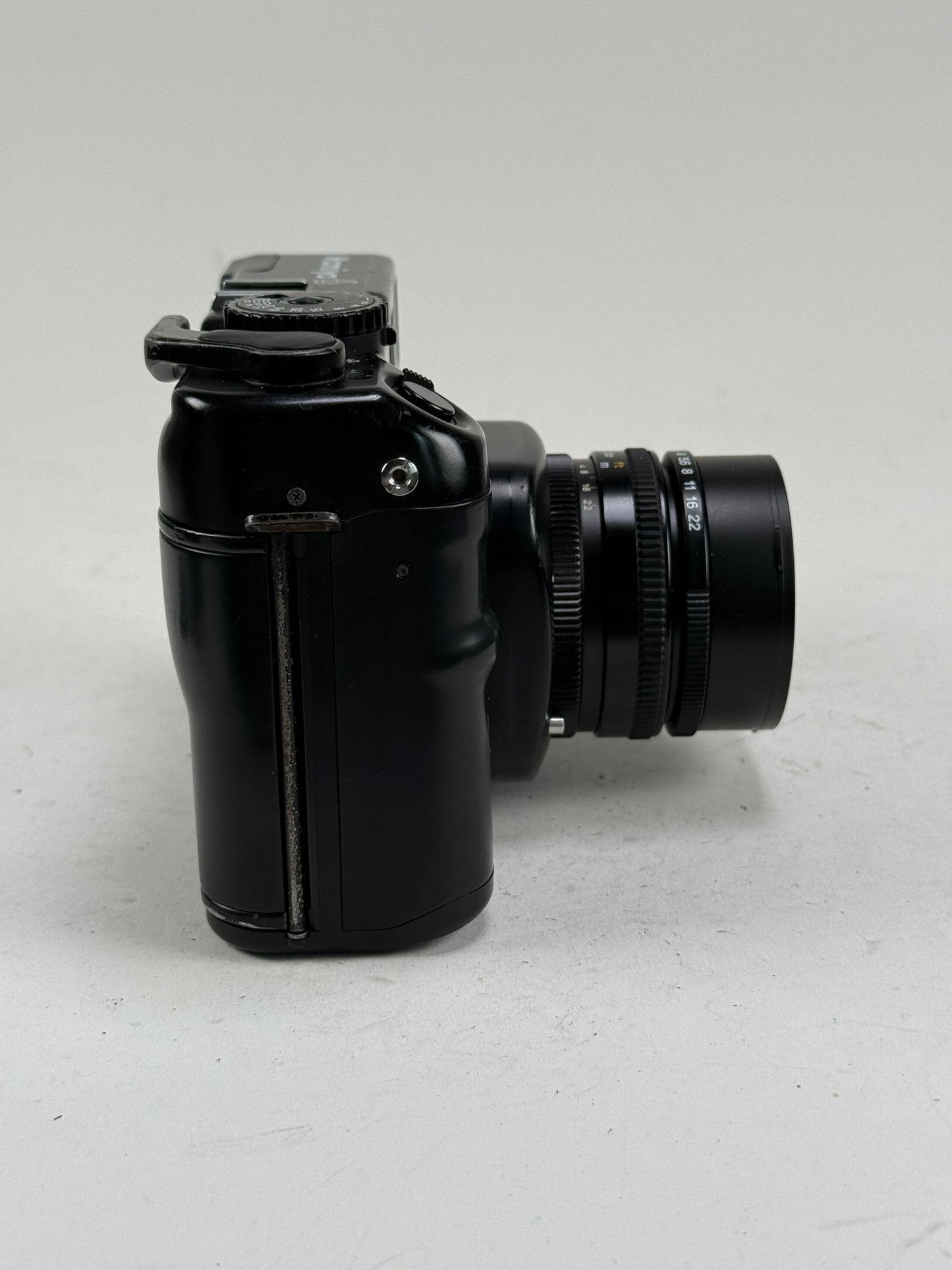 Mamiya 6 medium format rangefinder camera with 50mm f4 L G lens