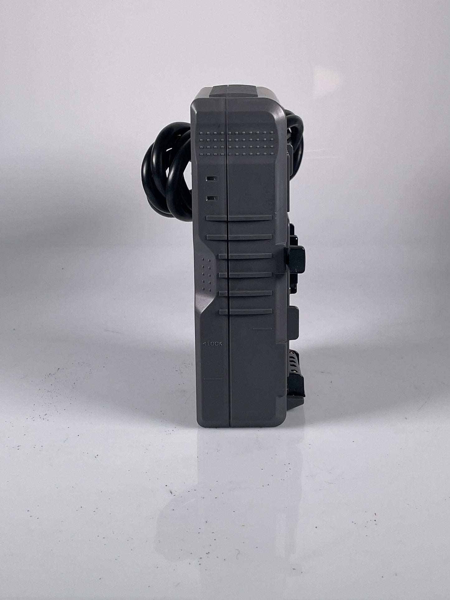 Sony AC-DN10 AC Adaptor Battery Charger/ V-mount