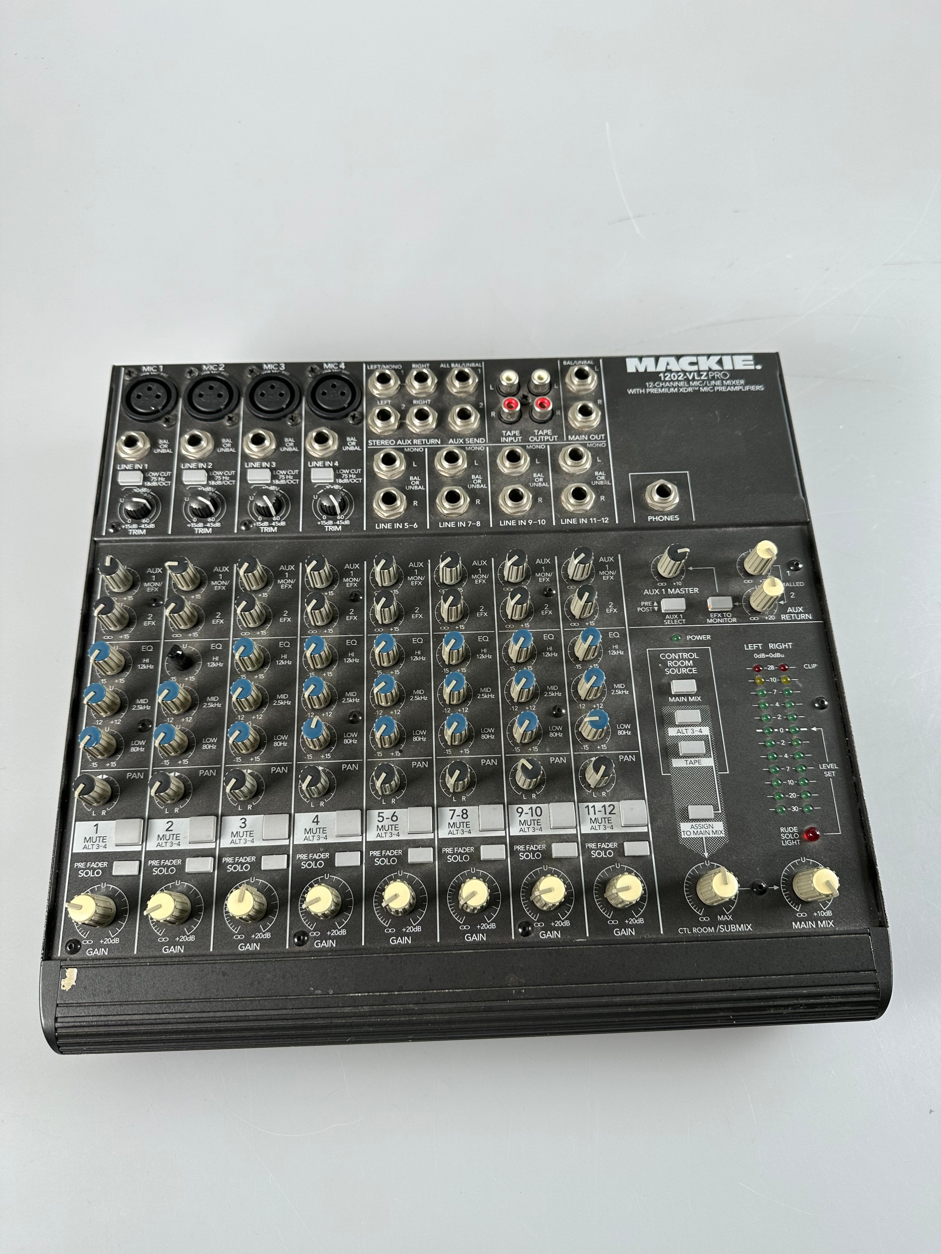 Mackie 1202-VLZ PRO 12-Channel Mic/Line Mixer – Cardinal Camera Used