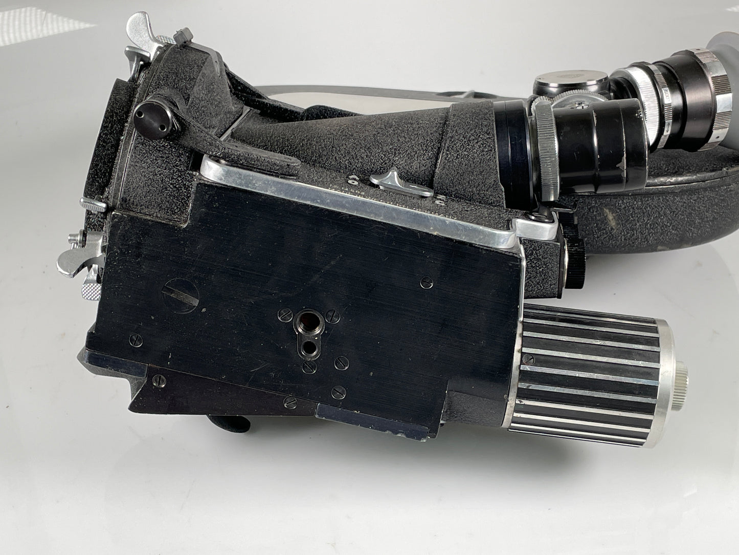 Arri Arriflex 16M 16 M Cine Camera 16mm w/ magazine and Periscope