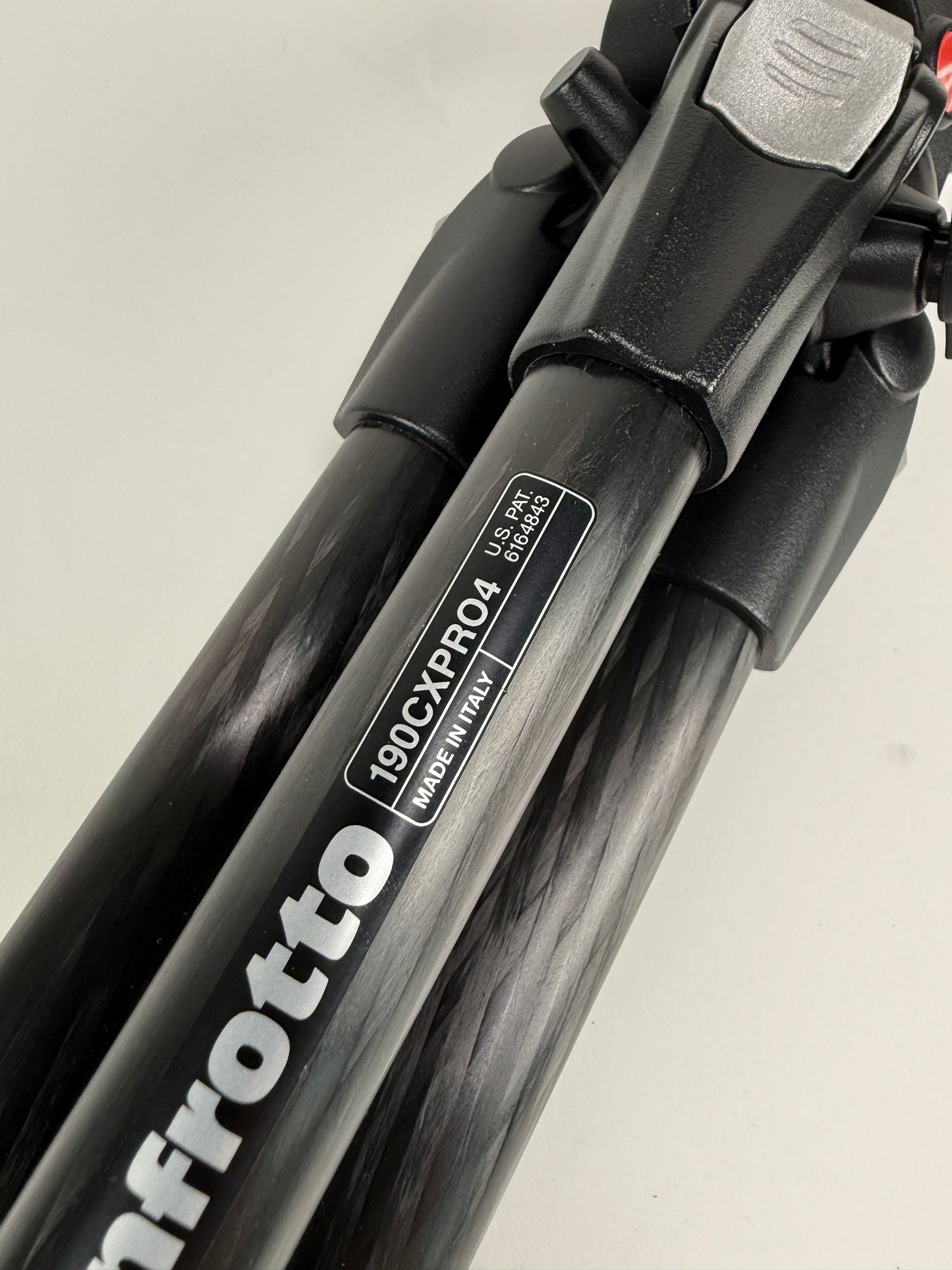 Manfrotto MT190CXPRO4 Carbon Fiber Tripod Legs