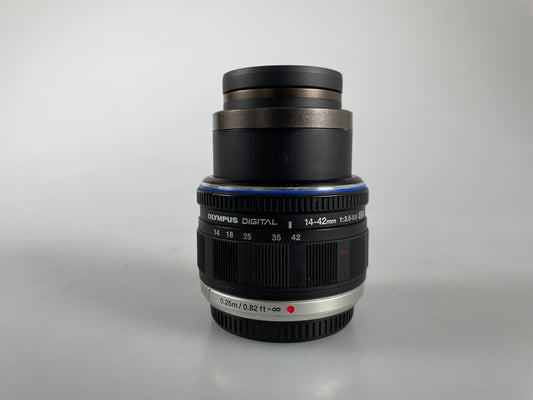 Olympus Digital 14-42mm f3.5-5.6 M.Zuiko L ED Lens Micro 4/3 MFT
