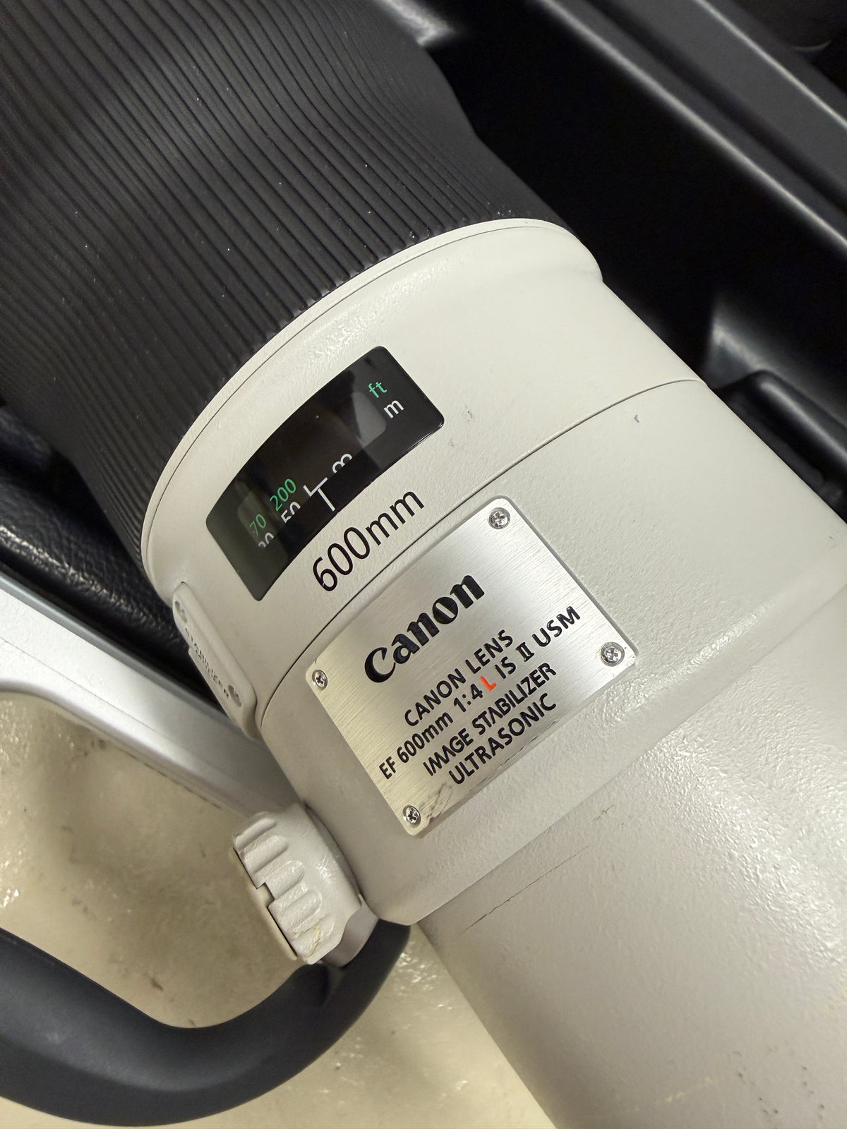 Canon lens EF 600mm F4 L IS II USM