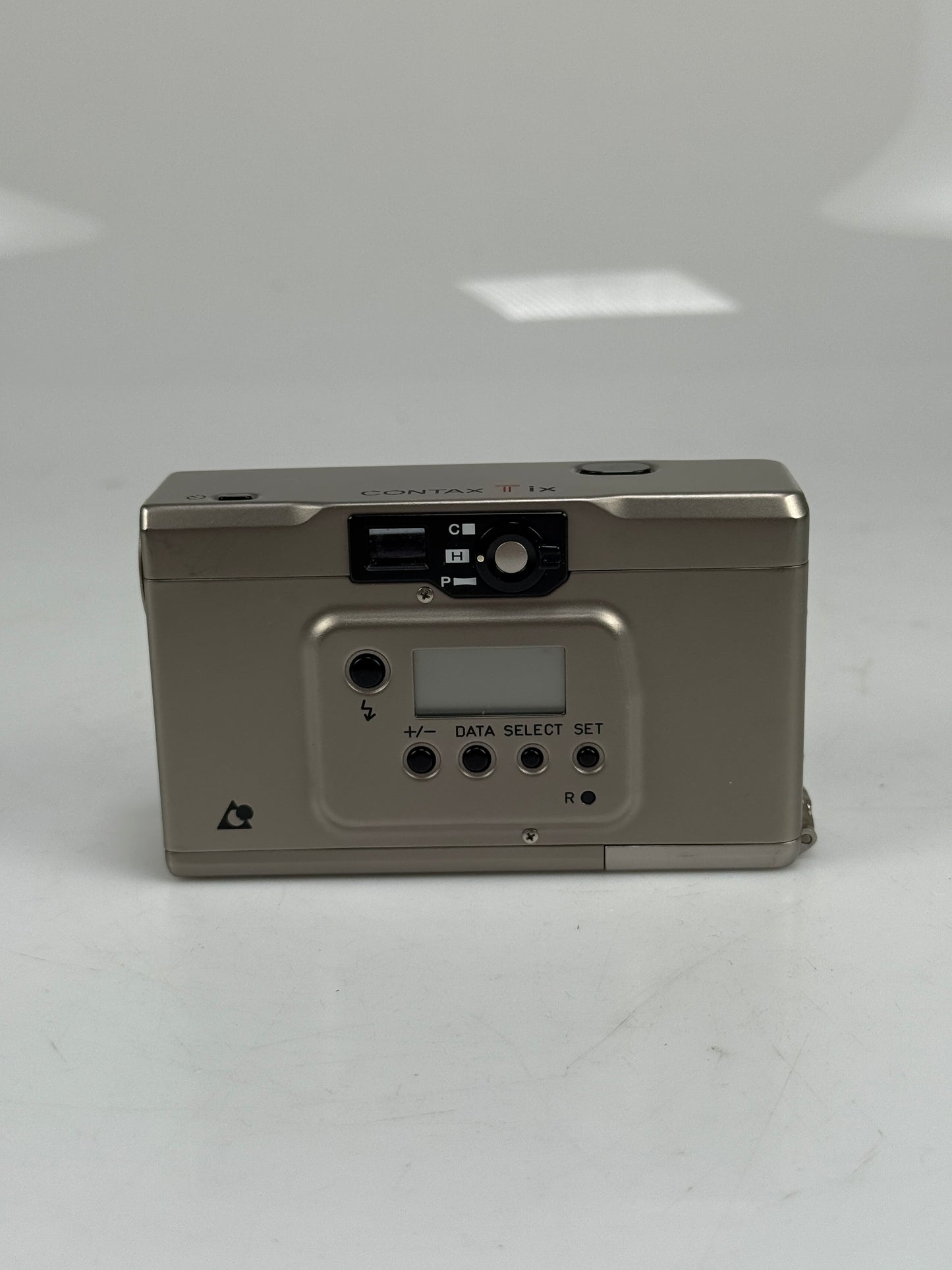 Contax Tix Carl Zeiss 28mm f2.8 Point＆Shoot APS Film Camera