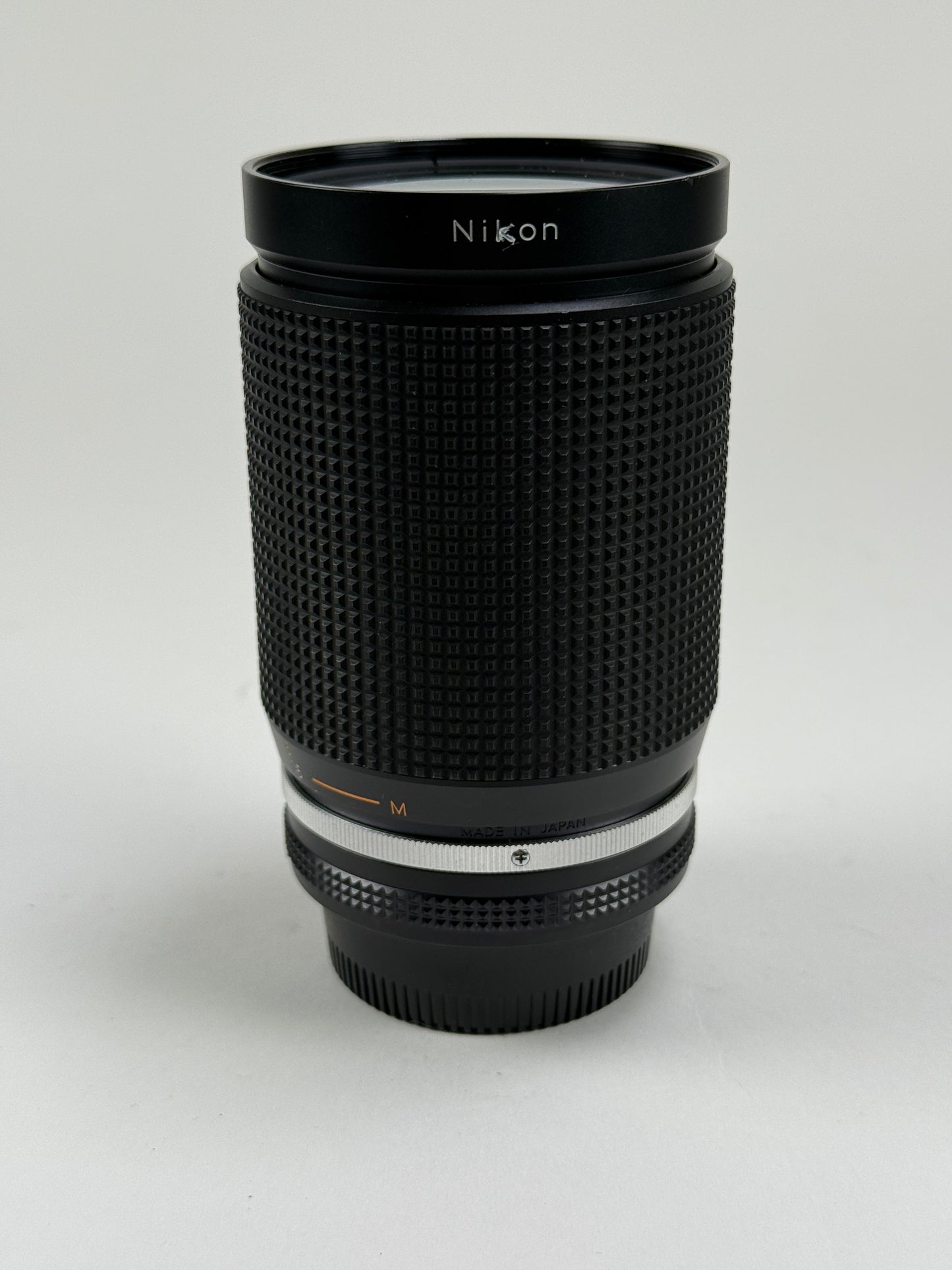 Nikon Zoom Nikkor 35-105mm f/3.5-4.5 AI-S CLEAN lens