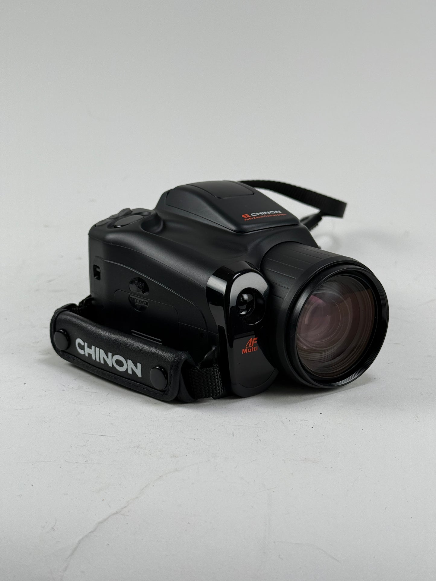Chinon Genesis IV 35mm Film Camera Macro Zoom Lens Auto