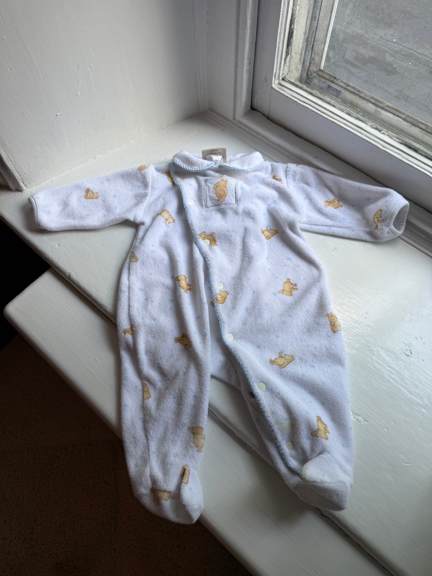 Vintage Classic Pooh Winnie The Pooh One Piece 6 months (12-17 lbs) RARE Disney