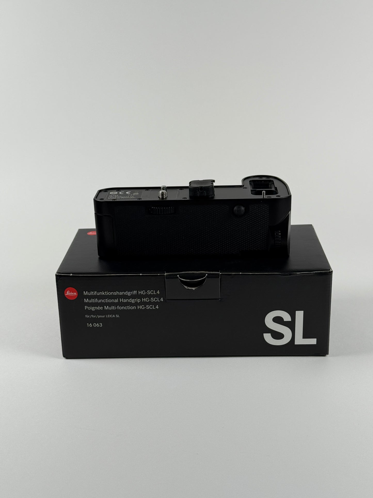 Leica HG-SCL4 Multifunction Handgrip for SL 16063