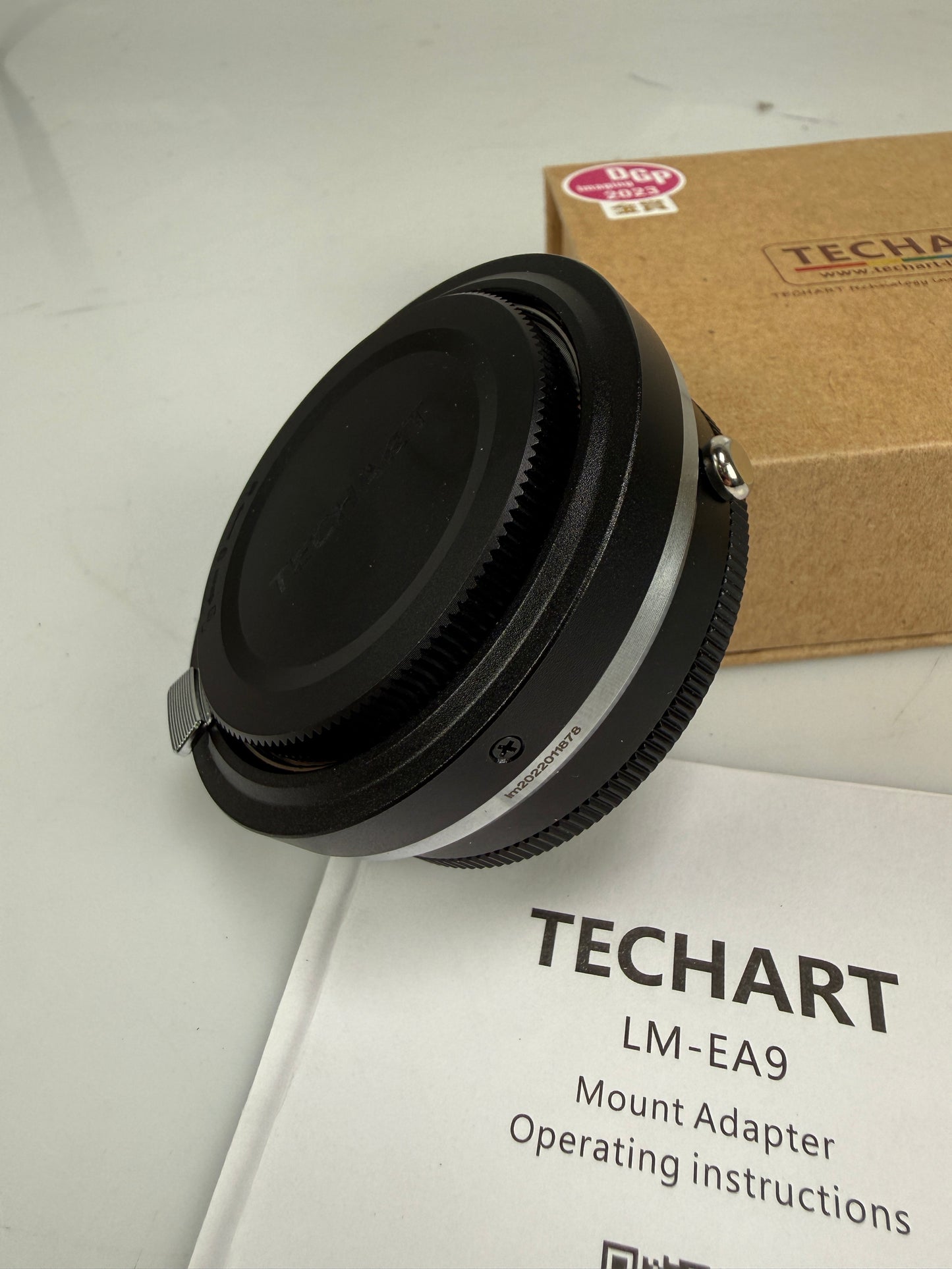 TECHART LM-EA9 Auto Focus Lens Adapter for Leica M Lens to Sony E-mount Cameras
