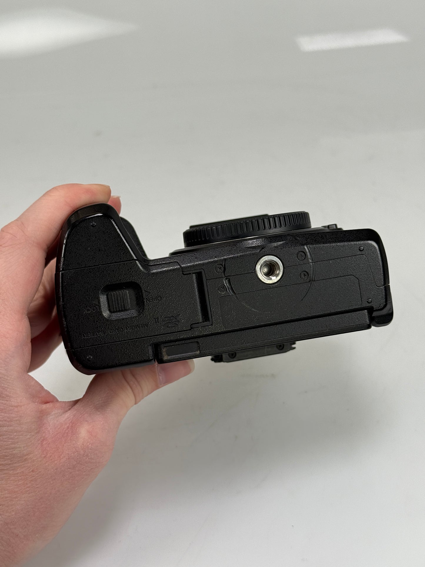 Panasonic Lumix DMC-G7 16MP Mirrorless MFT Digital Camera Body
