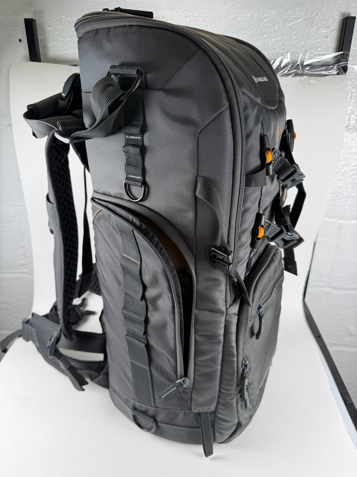 VANGUARD ALTA SKY 66 Camera Backpack Gray Super Telephoto Compatible