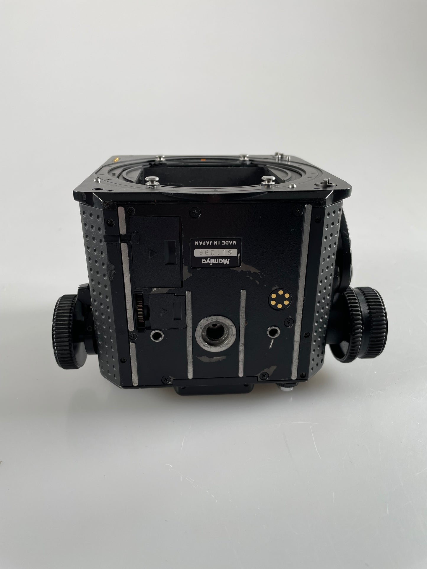 Mamiya RZ67 Pro II body medium format camera