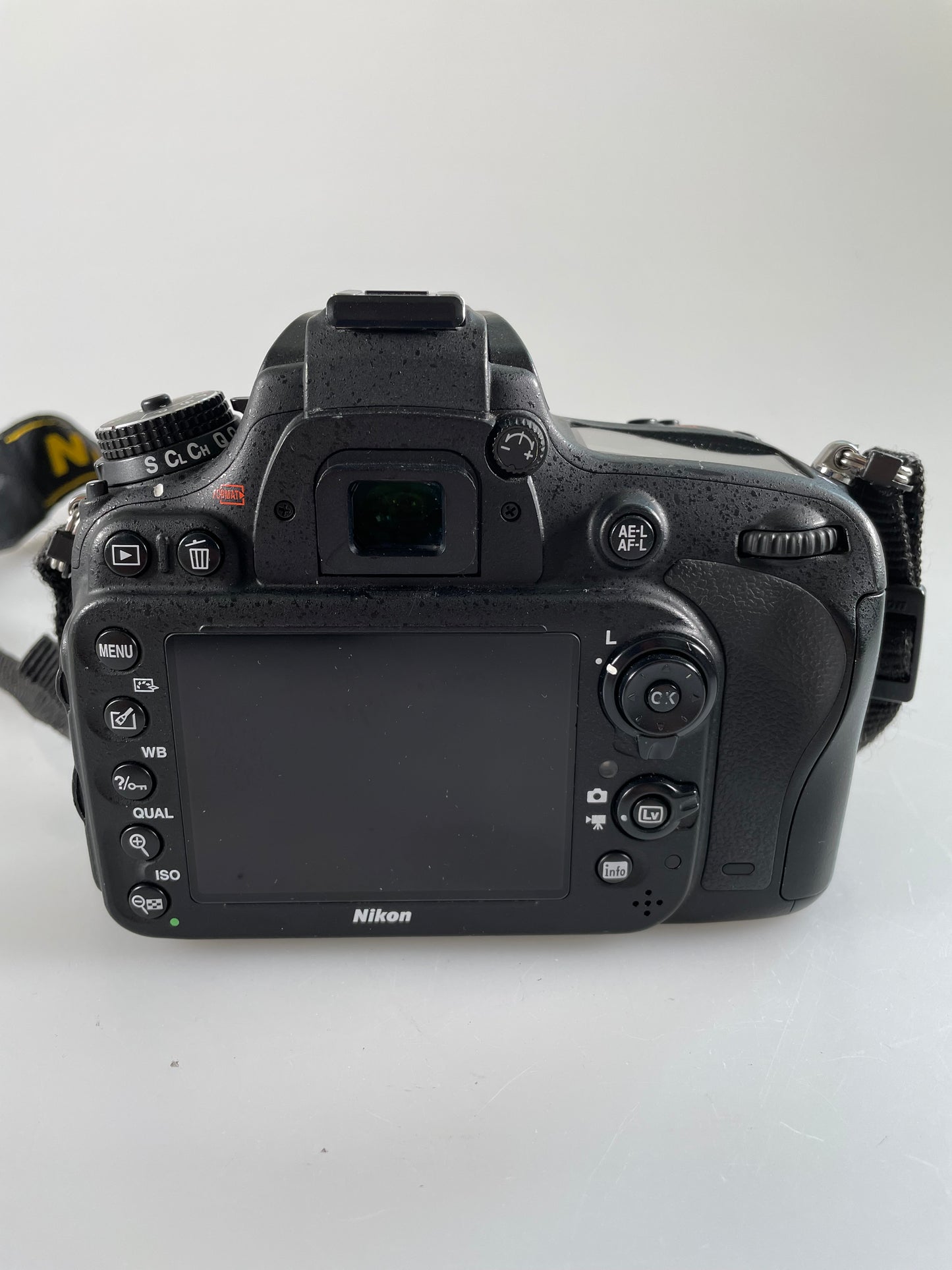 Nikon D610 24.2MP Digital SLR Camera Body - Shutter count 36k