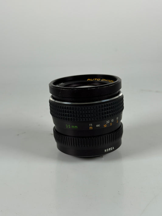 Chinon auto 35mm f2.8 M42 mount lens