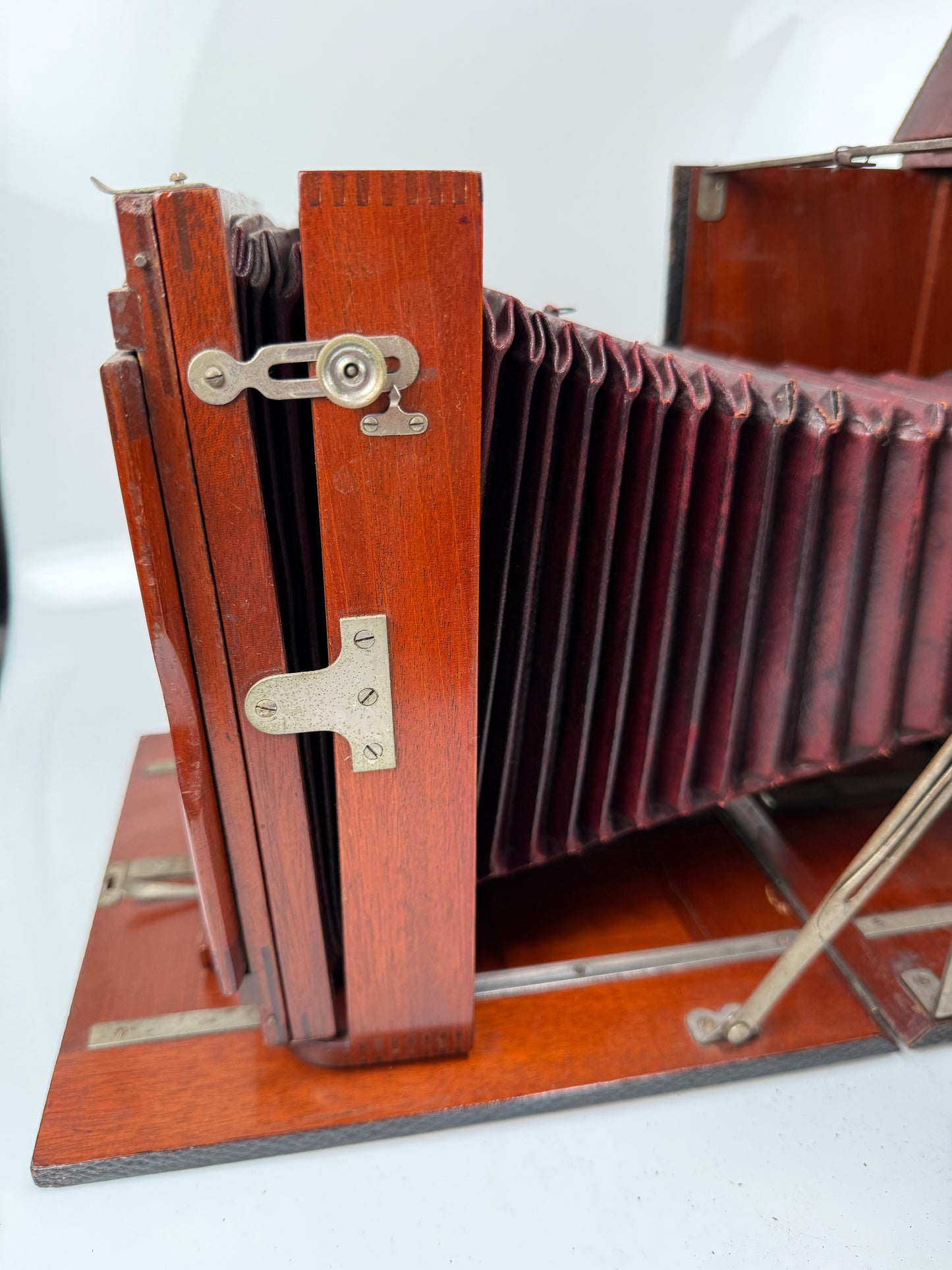 Gundlach Korona folding Box camera 4x5