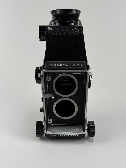 Mamiya C220 Pro TLR medium format Film camera body