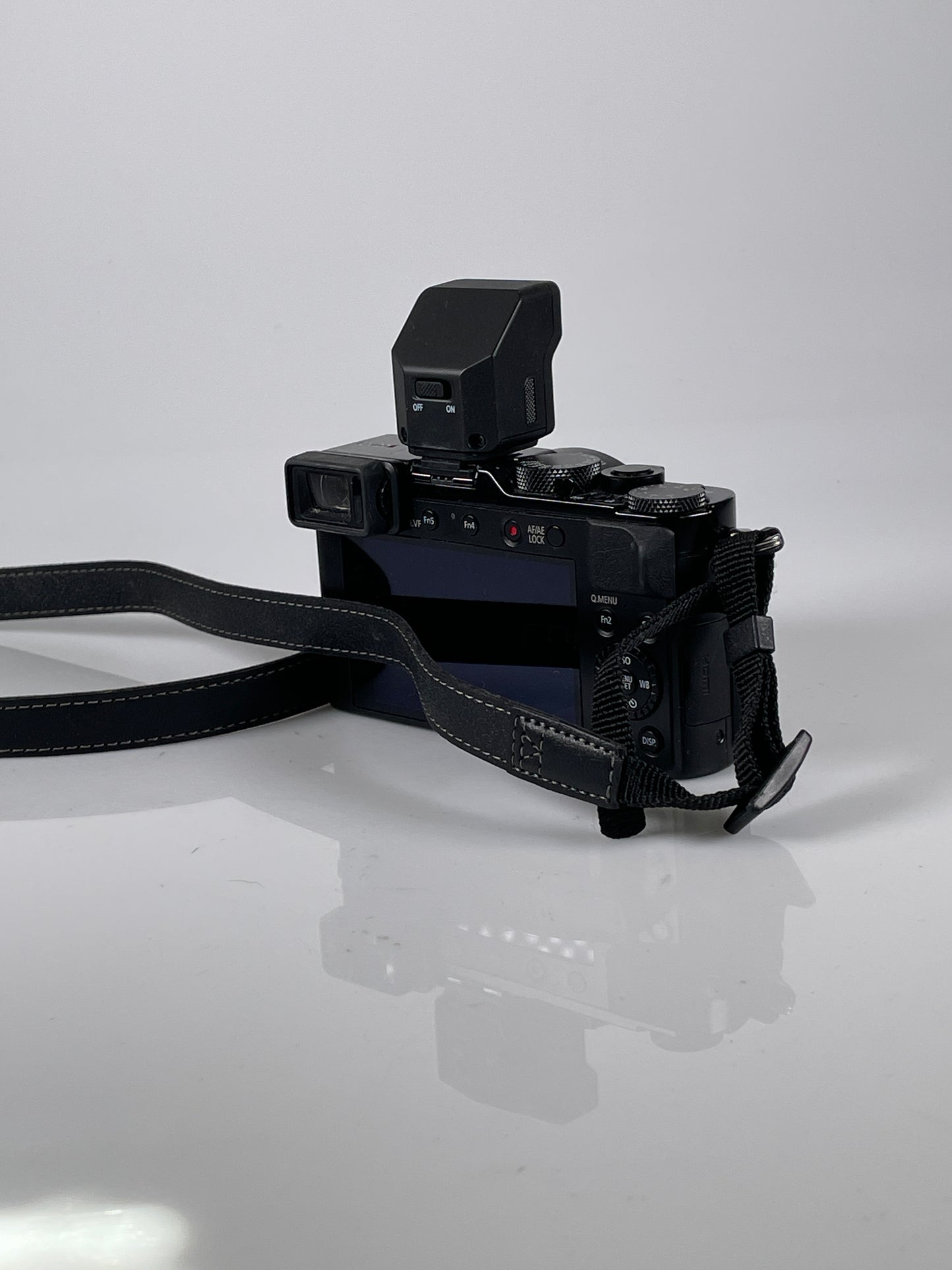 Panasonic Lumix LX100 II 24-75mm Lens Wi-Fi and Bluetooth Camera DC-LX100M2