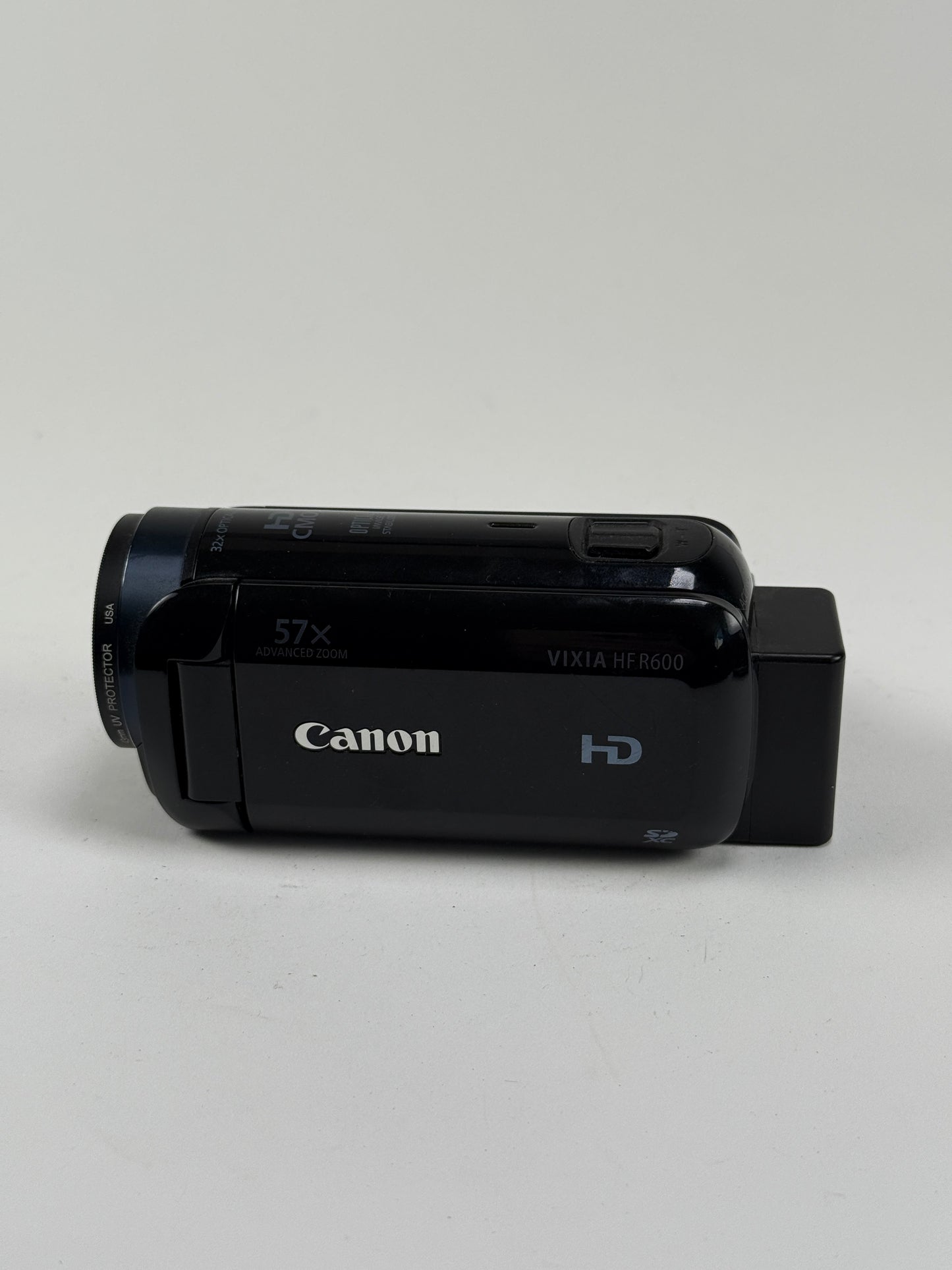 Canon Vixia HF R600 Digital Camcorder