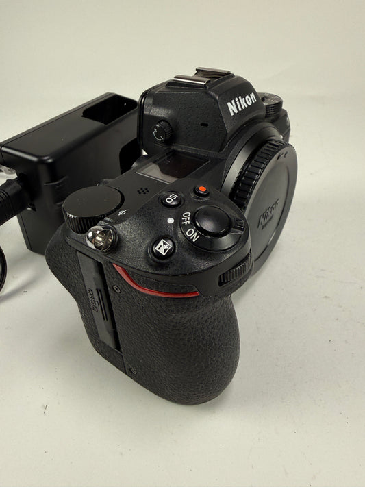 Nikon Z6 II mirrorless digital camera body