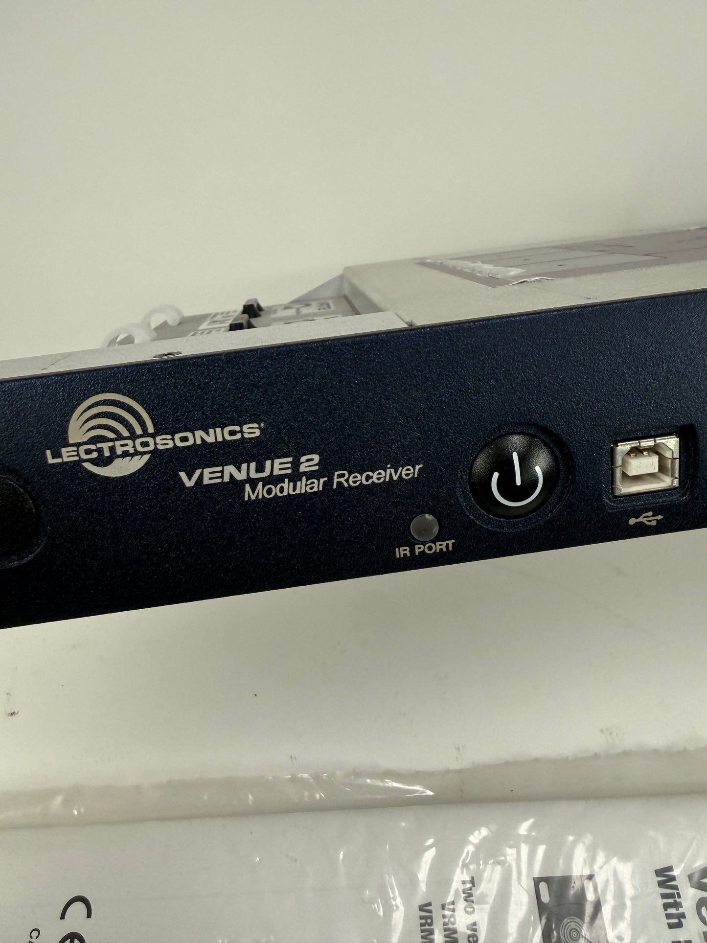 Lectrosonics Venue 2 Wireless Receiver w/ 6x VRT2 A1