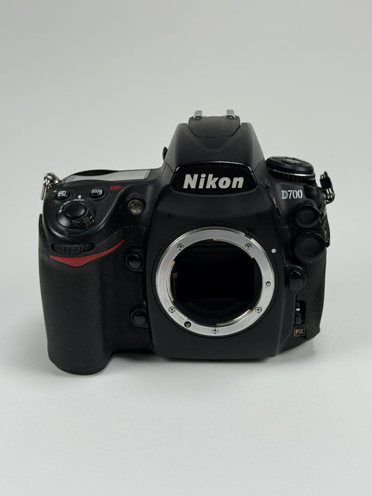 Nikon D700 12.1MP Digital SLR Camera Body