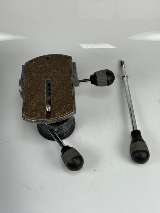 Gitzo G1570M 3Way Tripod Head Low Profile