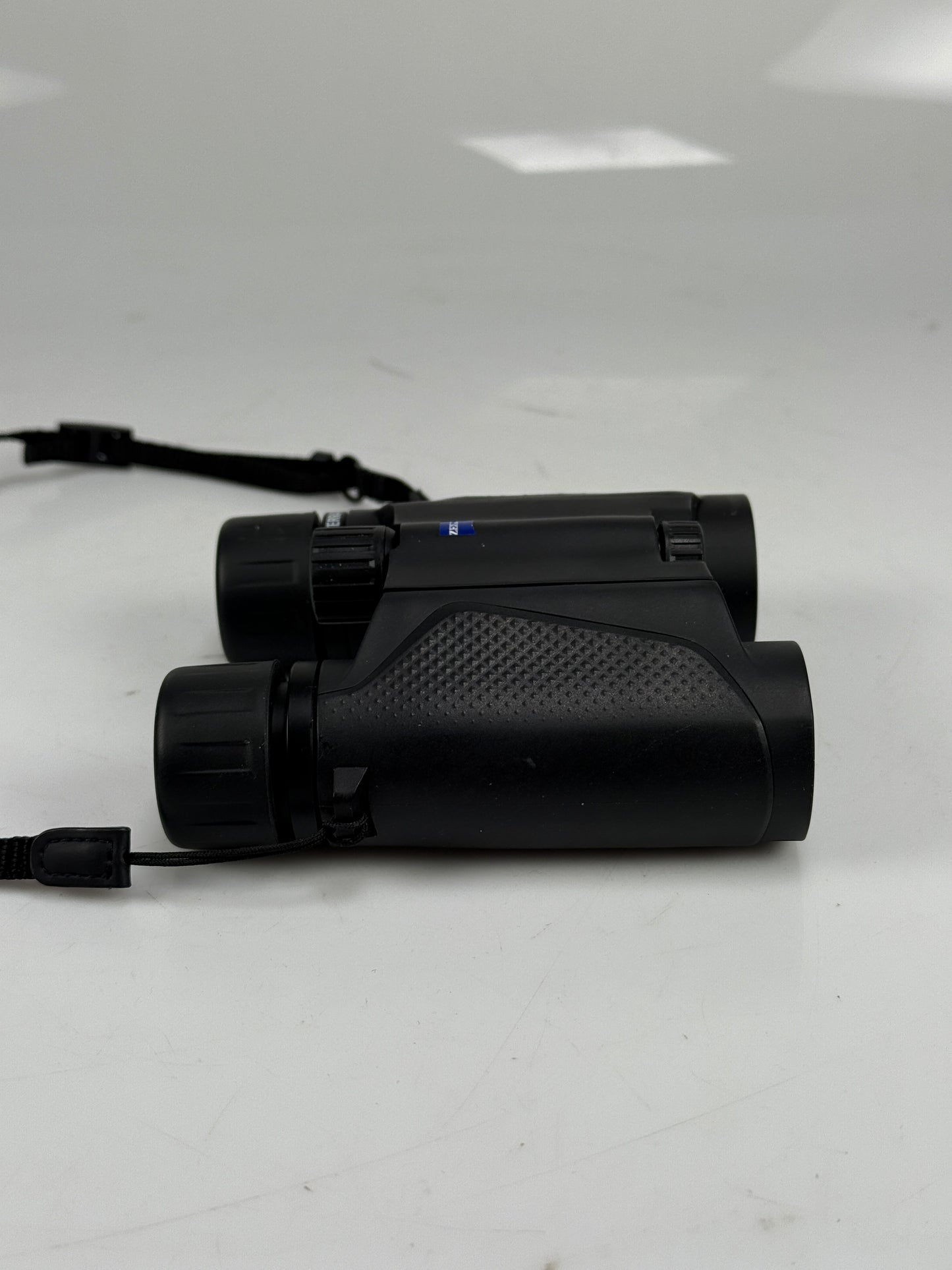Zeiss Terra ED Pocket 8x25 Binocular - Black