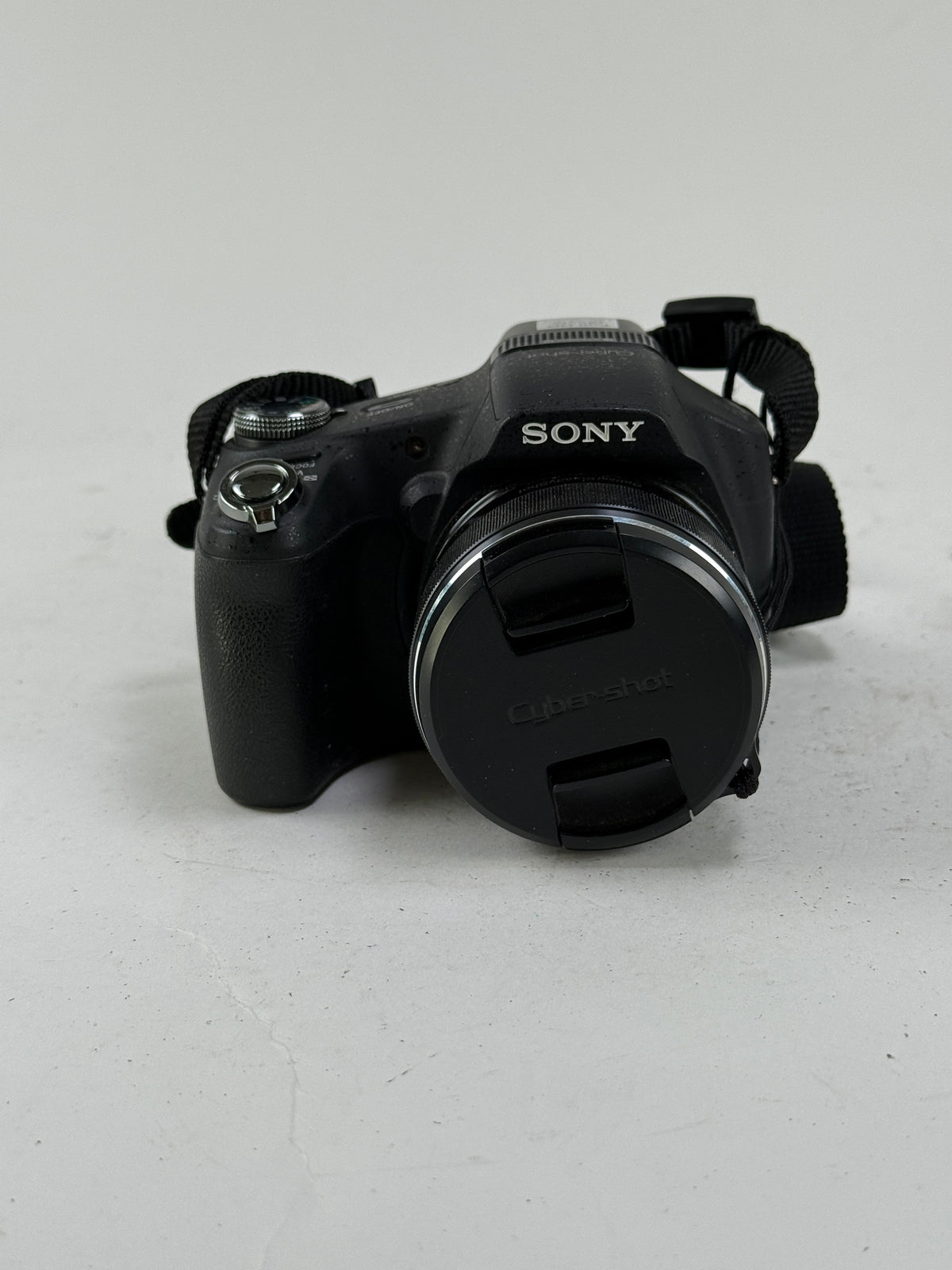 Sony DSC-HX100V Bridge Camera 16.2MP 30x Zoom Full HD GPS Black Digital Compact