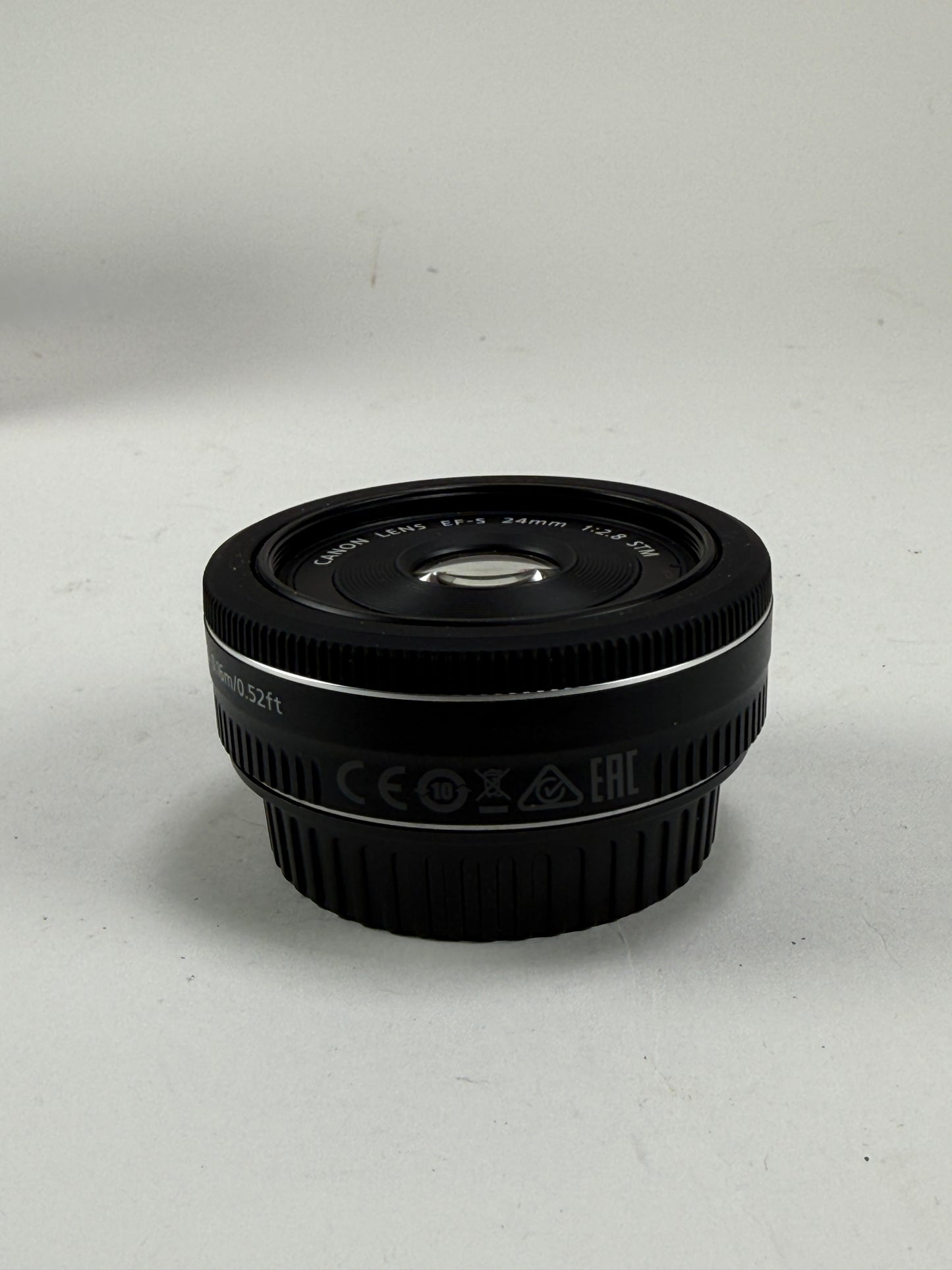 Canon EF-S 24mm f2.8 STM Lens