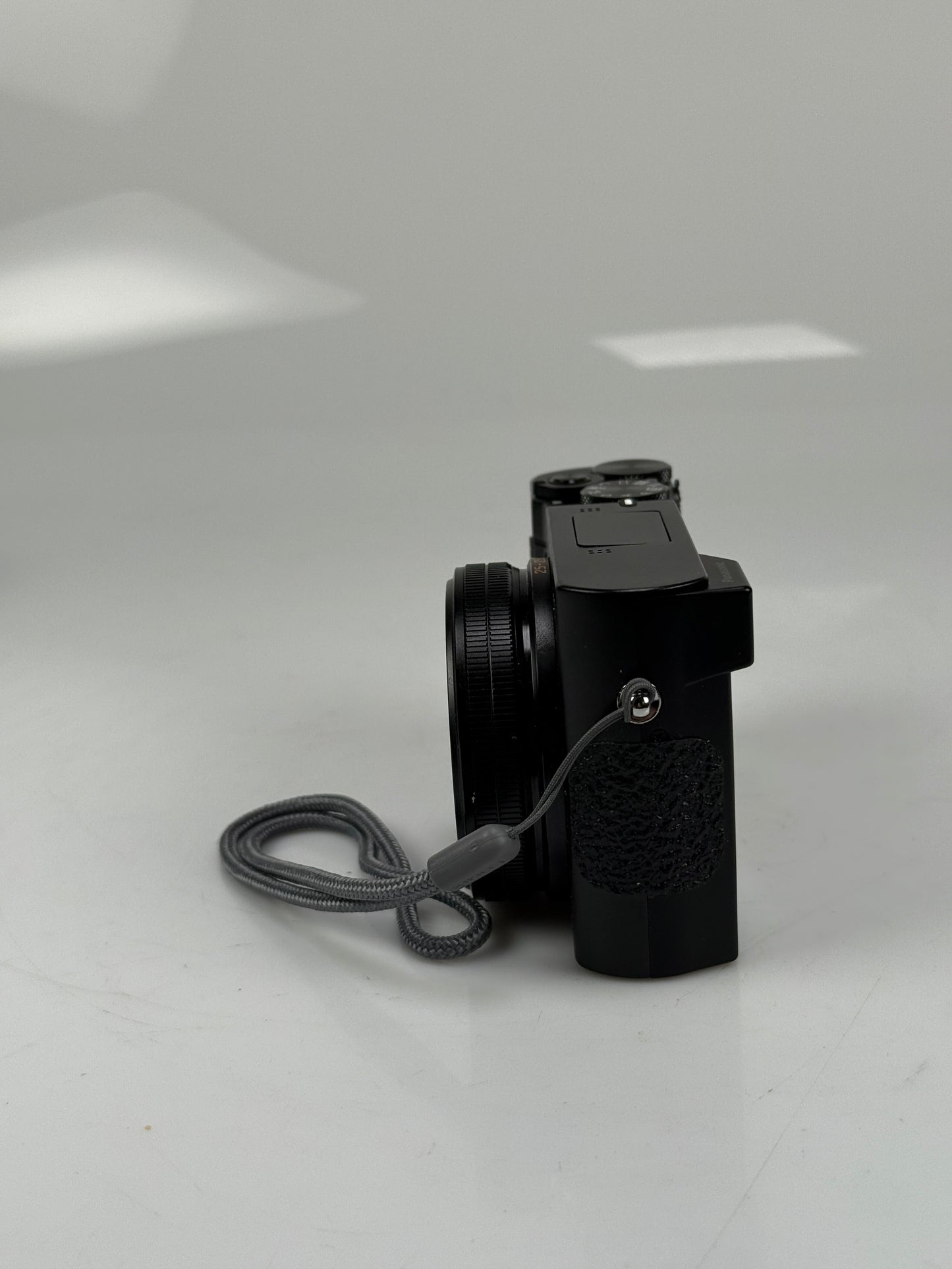 Panasonic LUMIX ZS100 20.0MP Digital Camera