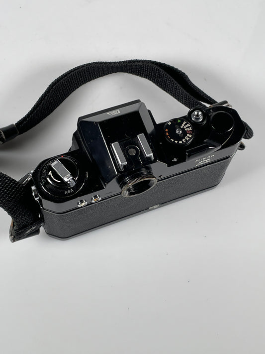 Nikon Nikkormat Nikomat EL 35mm SLR Film Camera Body black