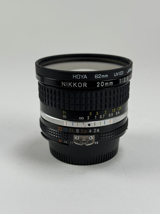 Nikon Nikkor Ai-s 20mm f2.8 Wide Angle MF Lens Ais