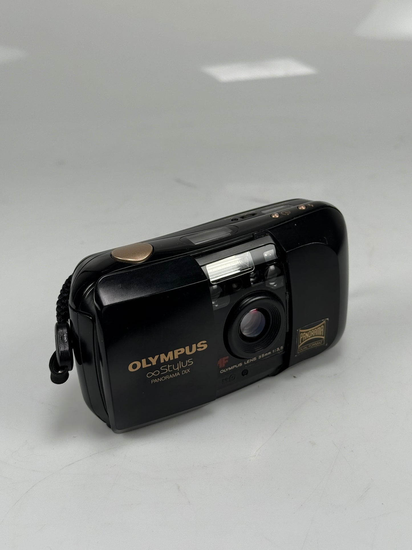 Olympus Stylus Epic DLX Panoramic 35mm point and shoot p&s film camera 35mm f3.5 Black